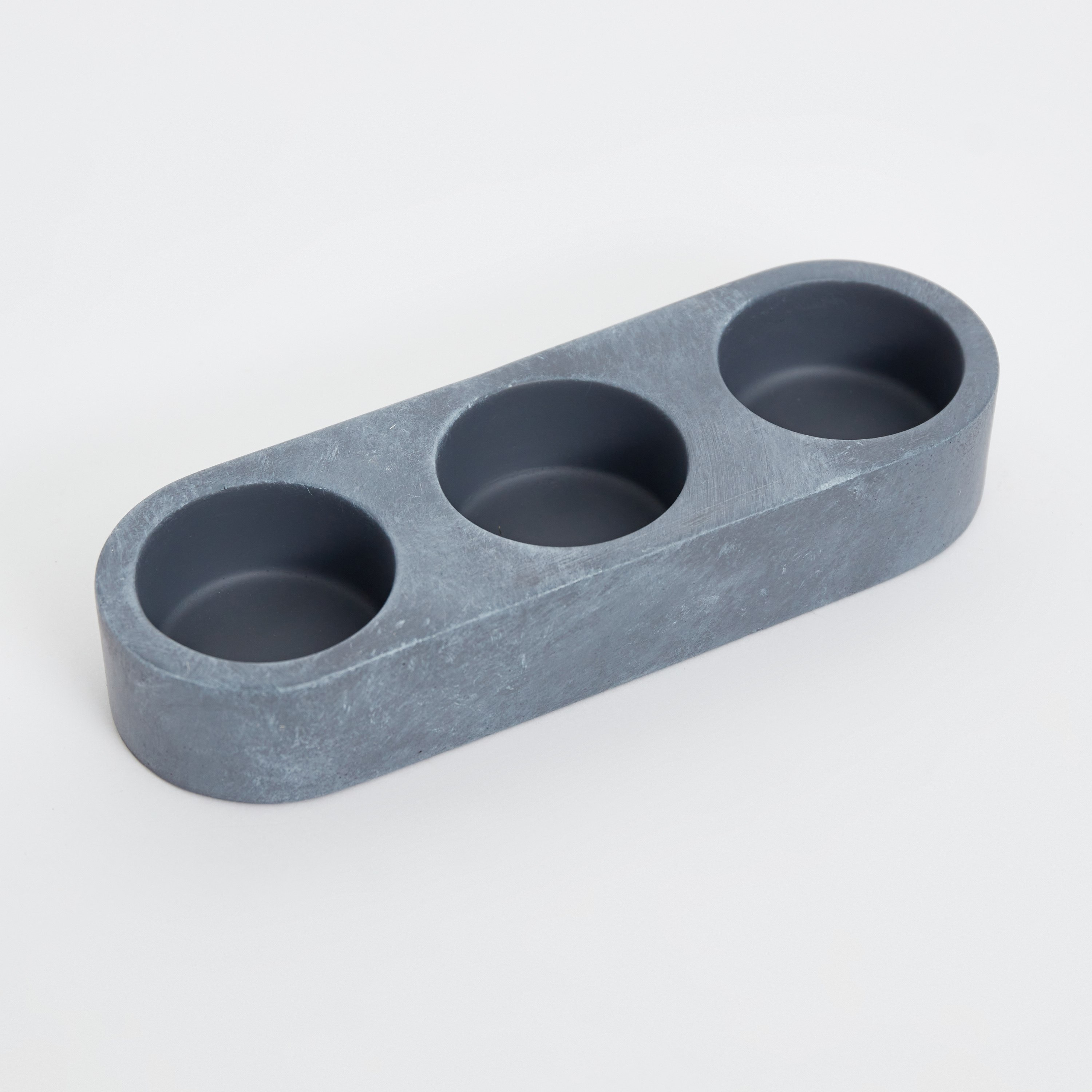 حامل شموع صغيرة بـ3 فتحات من ستيرلينج - 16x5x3 سم-hbxlivingroom-decorandaccessories-candleholders-image-5