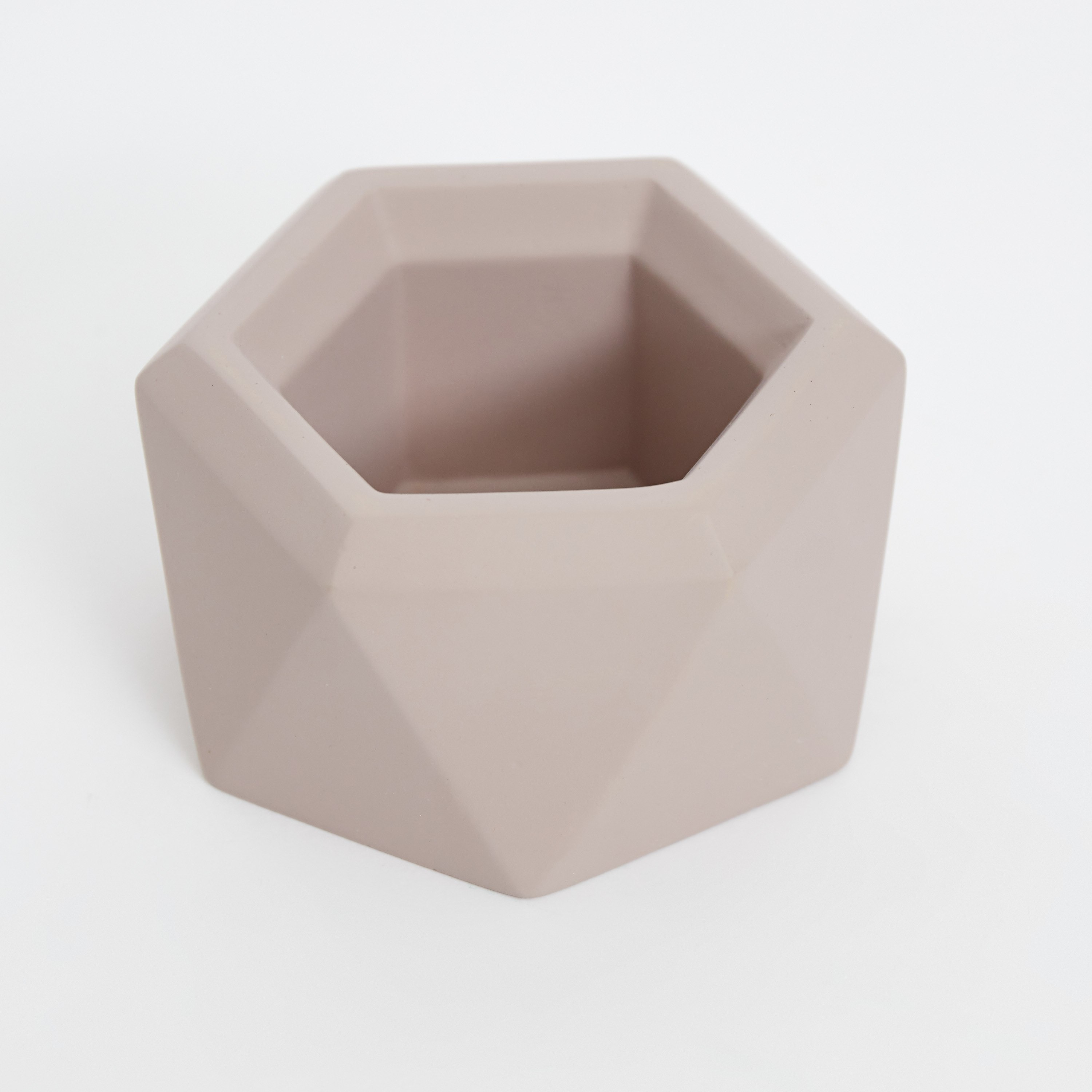 حامل شموع صغيرة مضلع من ستيرلينج - 9x9x5 سم-hbxlivingroom-decorandaccessories-candleholders-image-5