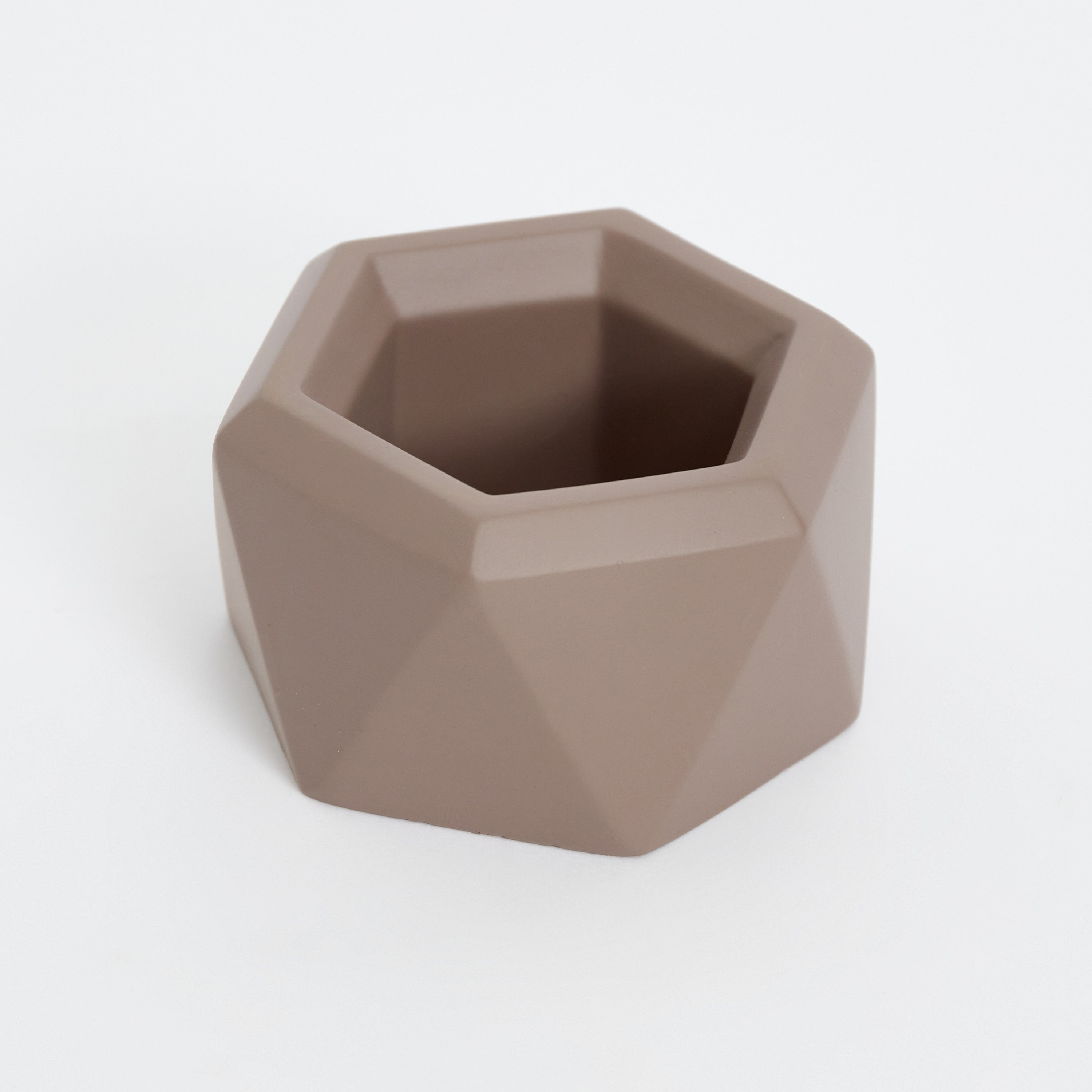 حامل شموع صغيرة مضلع من ستيرلينج - 9x9x5 سم-hbxlivingroom-decorandaccessories-candleholders-image-4