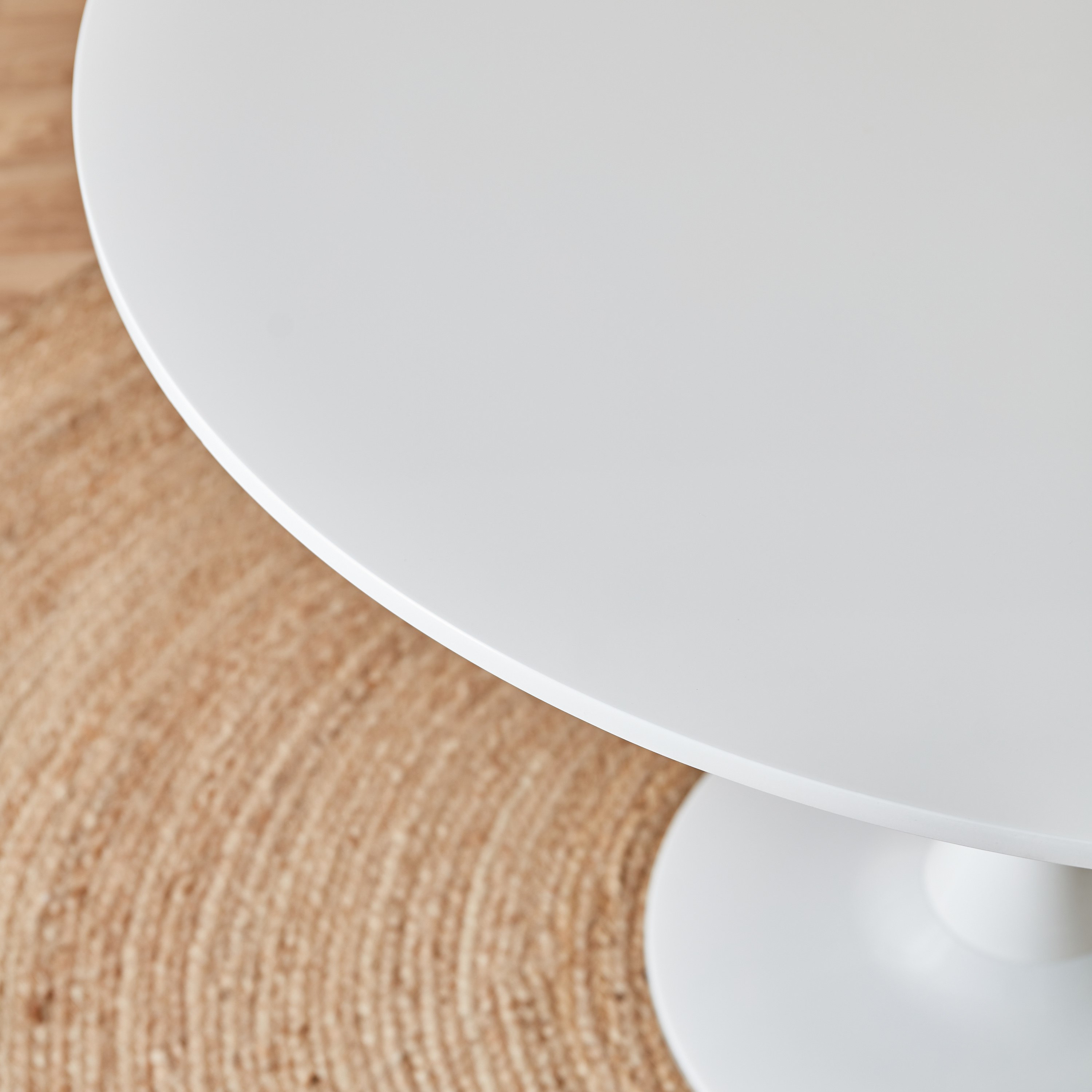 طاولة سفرة مستديرة 4 مقاعد من إلفيس-hbxfurniture-diningtablesandsets-diningtables-fourseater-image-3