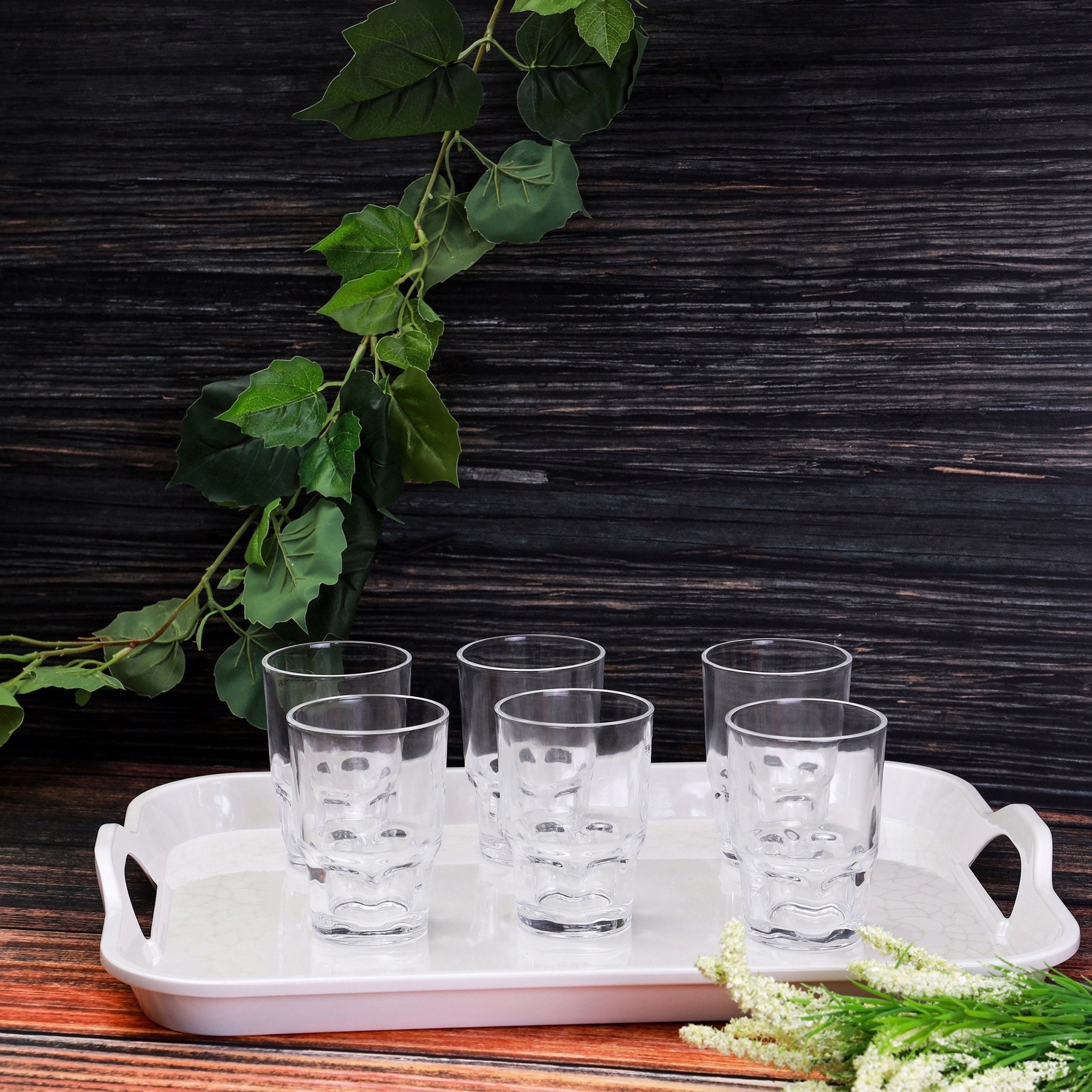 صينية تقديم ميلامين بتصميم لؤلؤ ومقابض من رويال - 44.5 سم-hbxhomeware-hbxkitchen-image-1