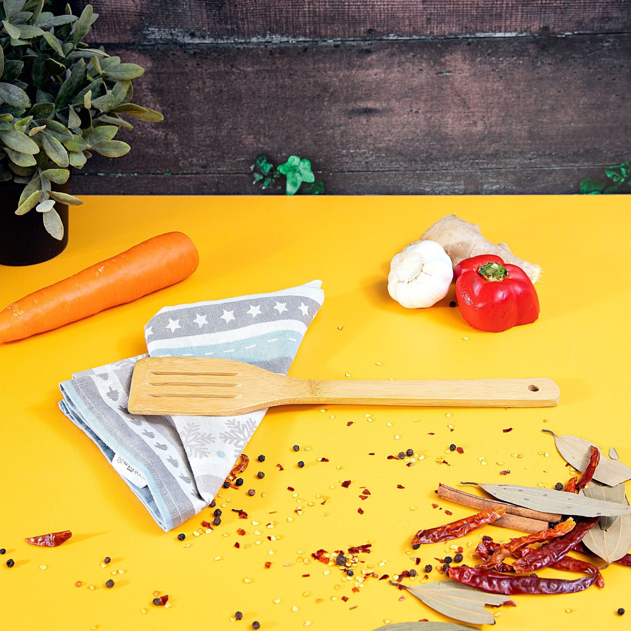ملعقة تقليب مشقوقة خيزران من رويال - 30x6 سم-hbxhomeware-hbxkitchen-image-2