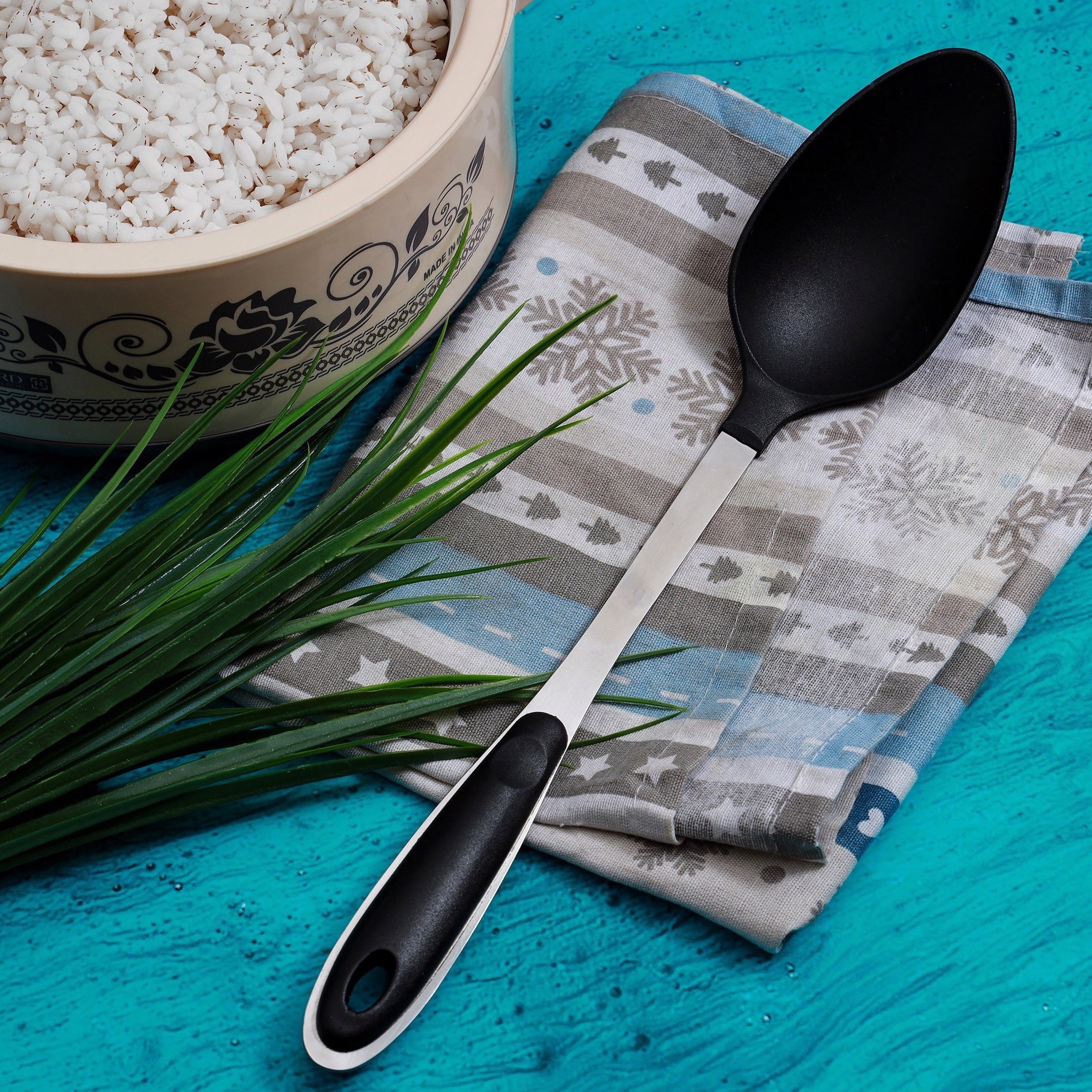 ملعقة تقديم نايلون بمقبض ستانليس ستيل من رويال - 32.5x6.4x2 سم-hbxhomeware-hbxkitchen-image-2