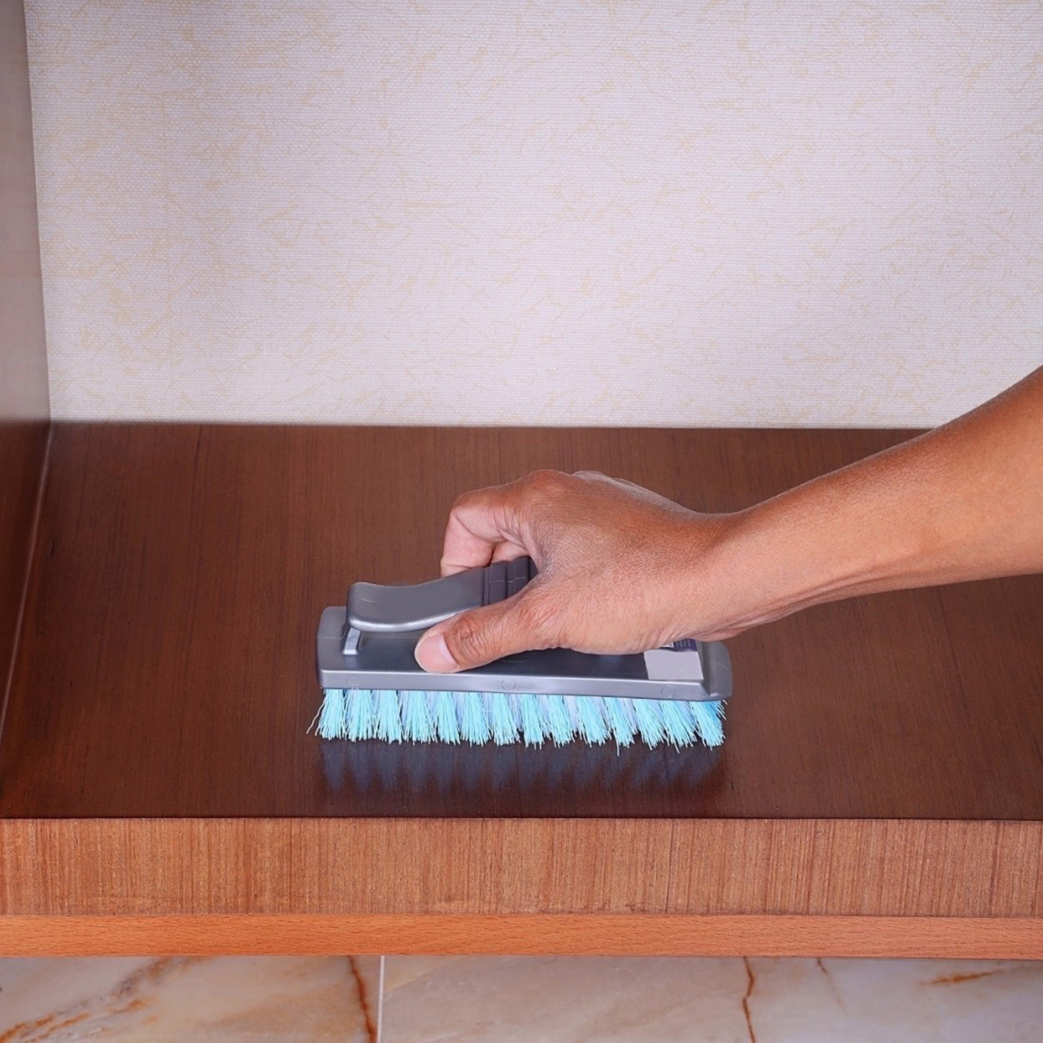 Royal Floor Dish Cleaning Brush - 19x6x8 cm-hbxbathroom-laundry-cleaningaccessories-image-2