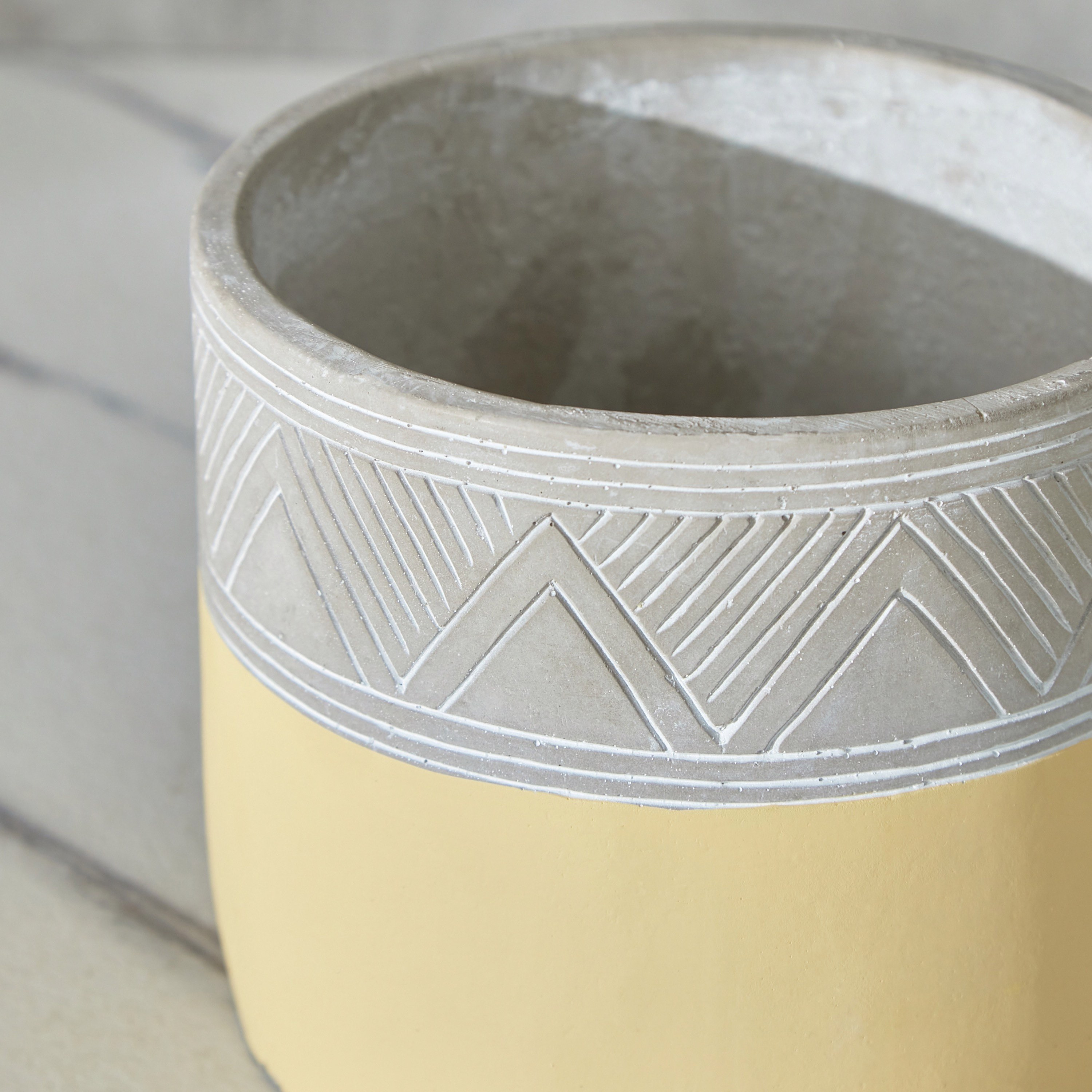 Olive Double Tone Cement Garden Pot - 17x17x15 cm-hbxdecorandfurnishings-homeaccessories-artificialflowersandplants-image-3