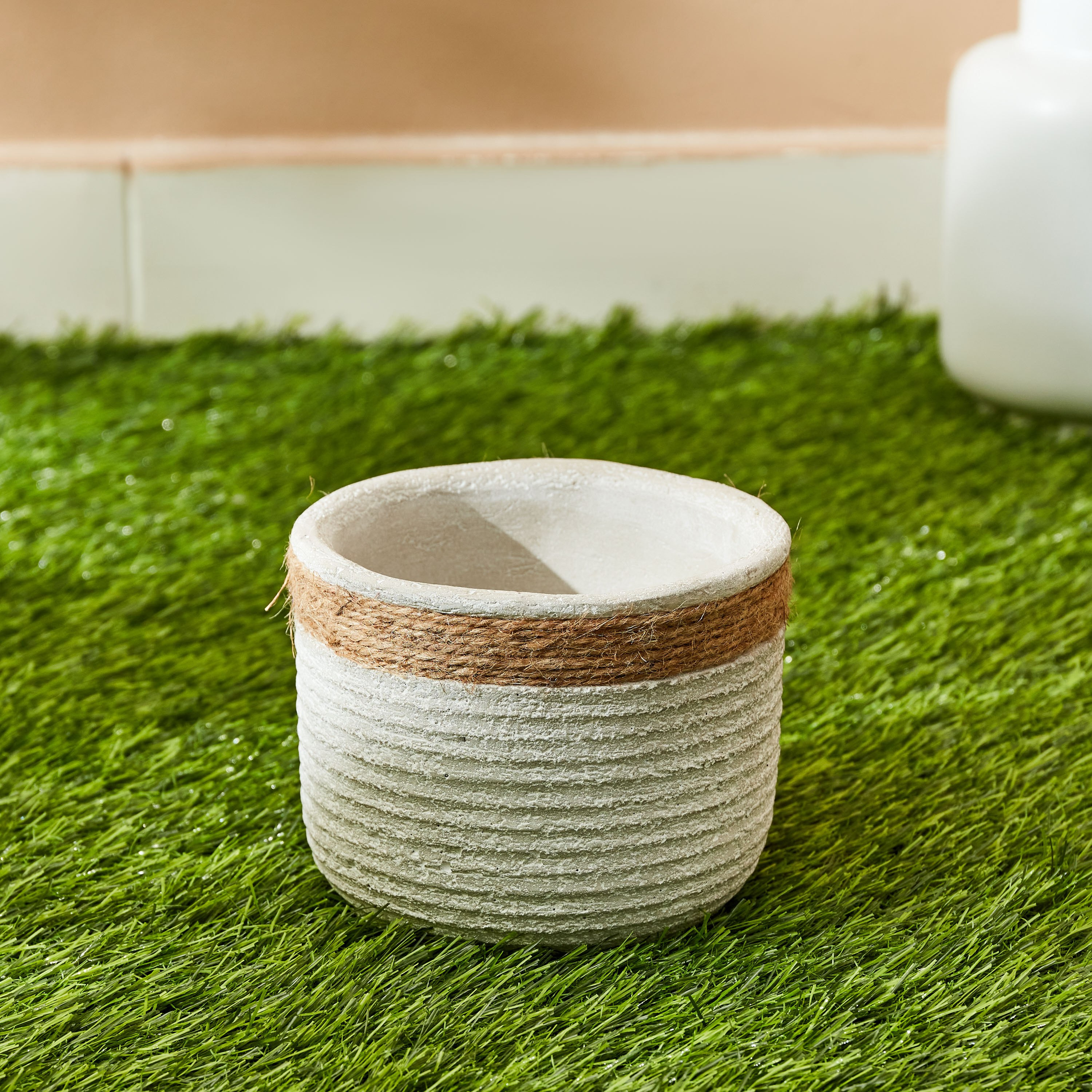 Olive Cement Garden Pot with Rope - 14x14x12 cm-hbxdecorandfurnishings-homeaccessories-artificialflowersandplants-image-1
