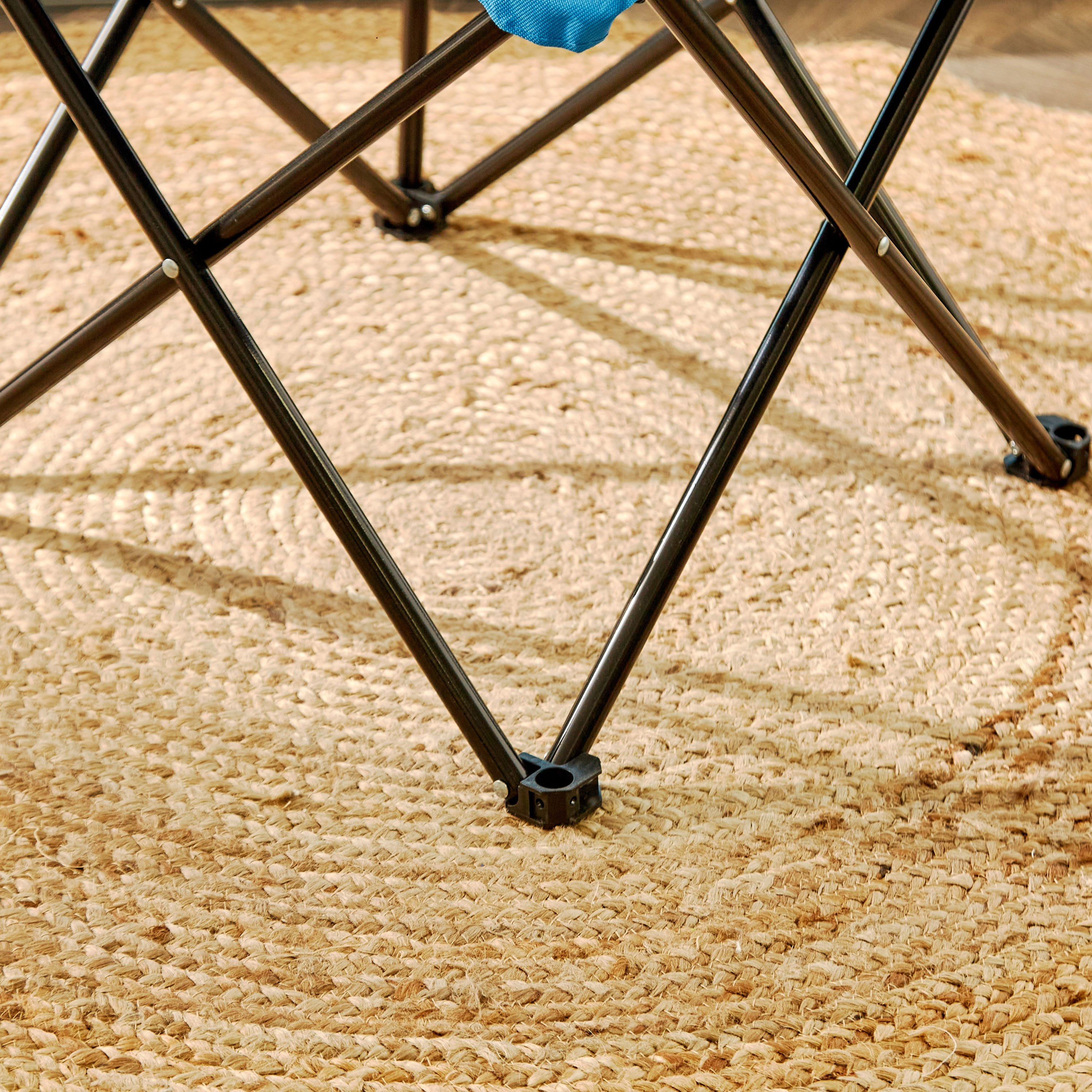 كرسي تخييم قابل للطي من فيرا كوزي-hbxfurniture-outdoor-swingsandchairs-image-4