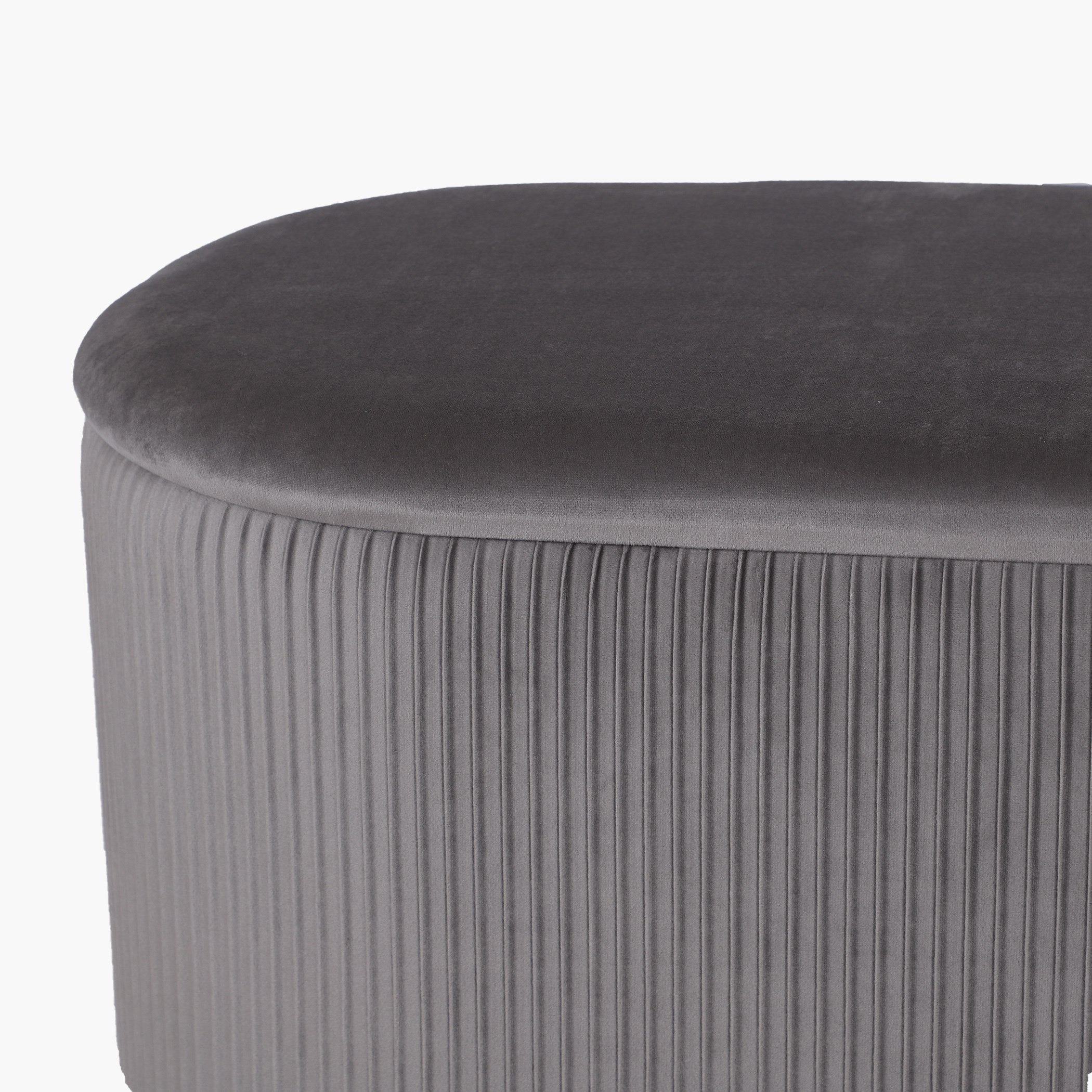 طقم مقعد عثماني 3 قطع بمساحة تخزين من إيفلين-hbxlivingroom-sofasandarmchairs-ottomansandfootstools-image-5