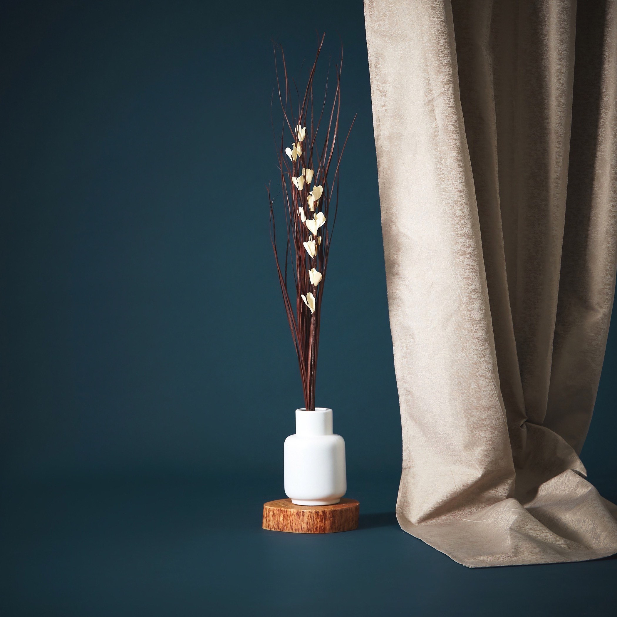 عيدان مزهرية للزينة من أروين - 100 سم-hbxdecorandfurnishings-homeaccessories-artificialflowersandplants-image-1