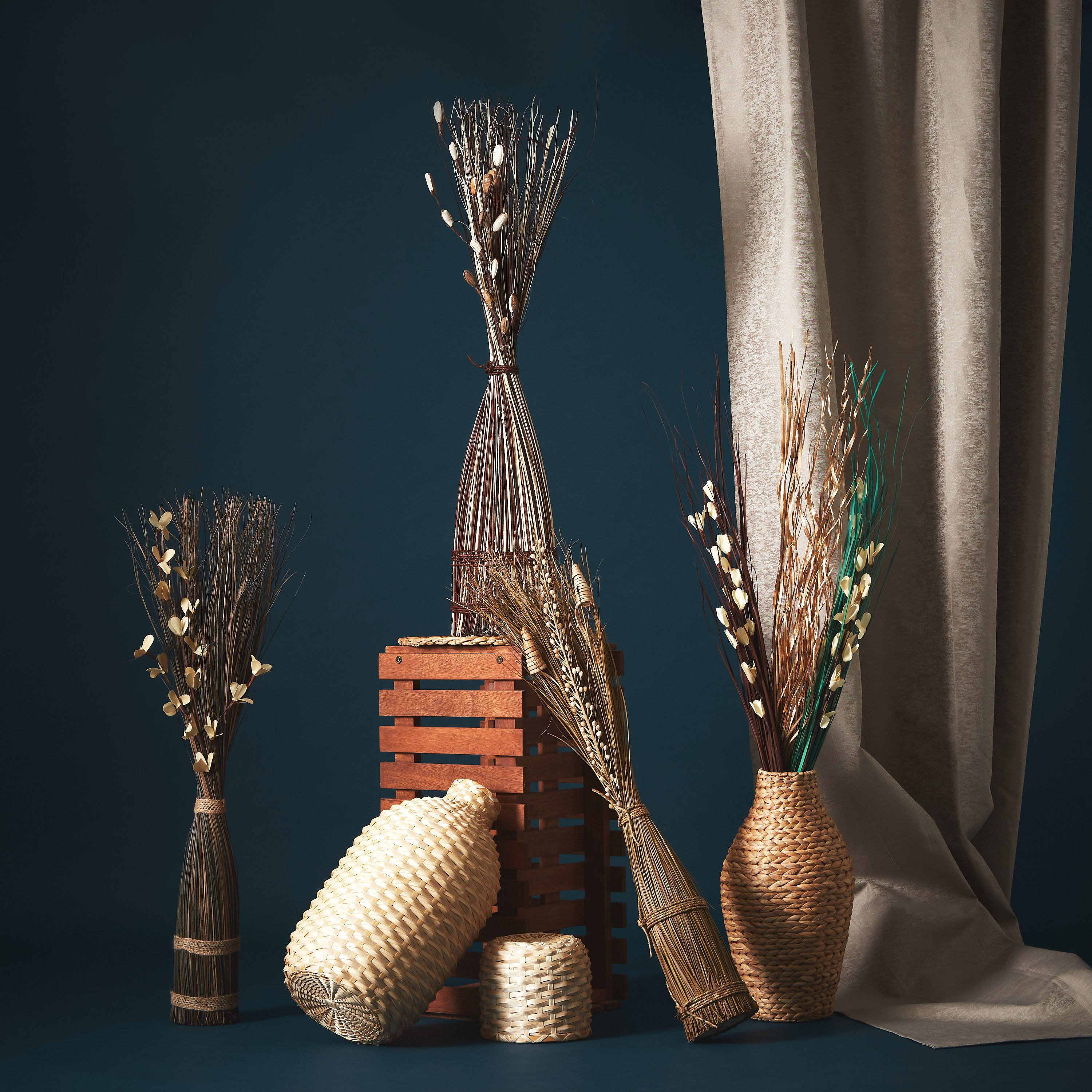 باقة نبات قائمة من أروين - 90 سم-hbxdecorandfurnishings-homeaccessories-artificialflowersandplants-image-4
