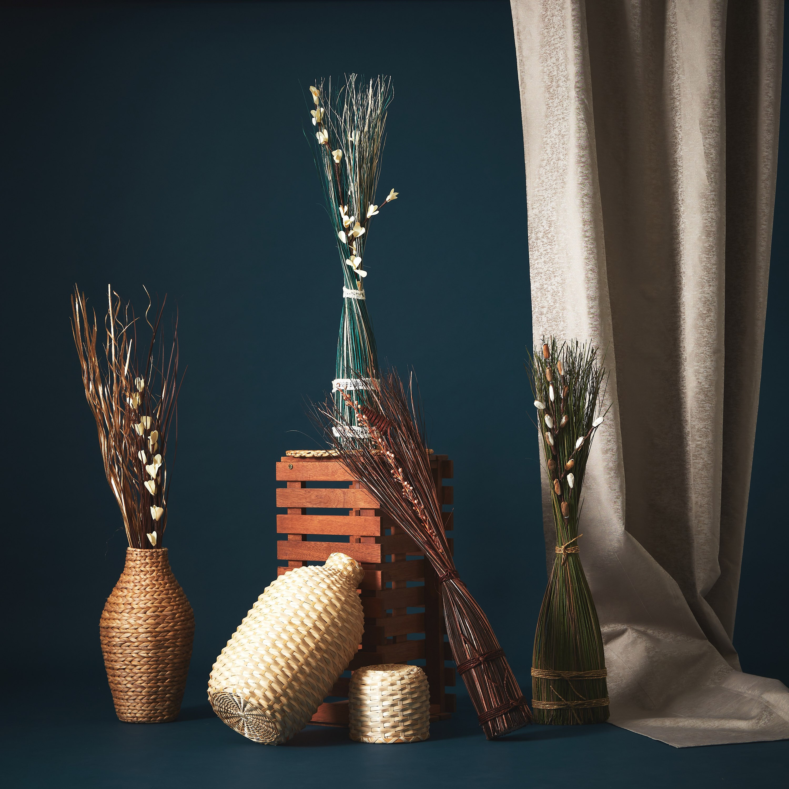 باقة نبات قائمة من أروين - 90 سم-hbxdecorandfurnishings-homeaccessories-artificialflowersandplants-image-4