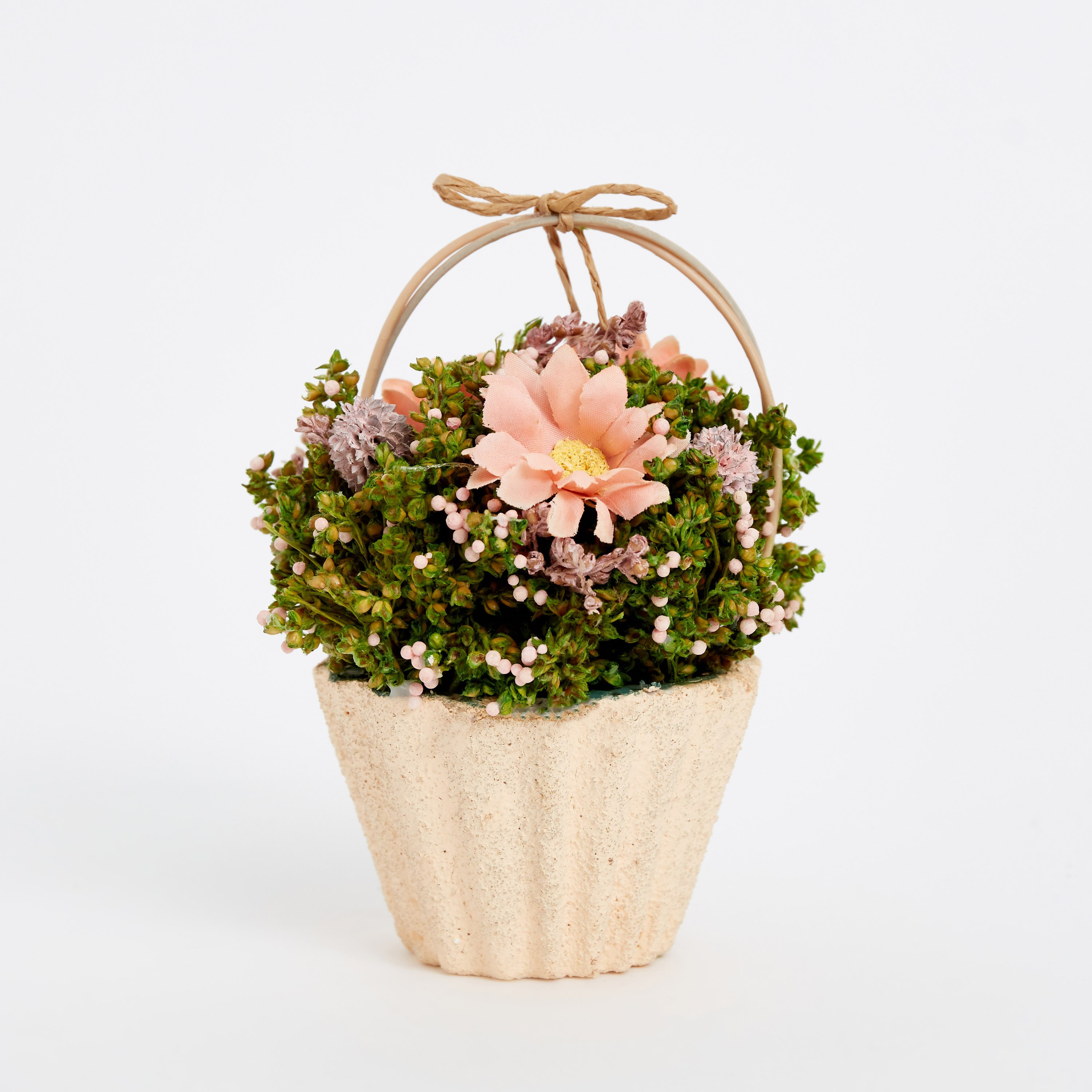 زهور أقحوان في سلّة من آيريس - 10x10x13 سم-hbxdecorandfurnishings-homeaccessories-artificialflowersandplants-image-6