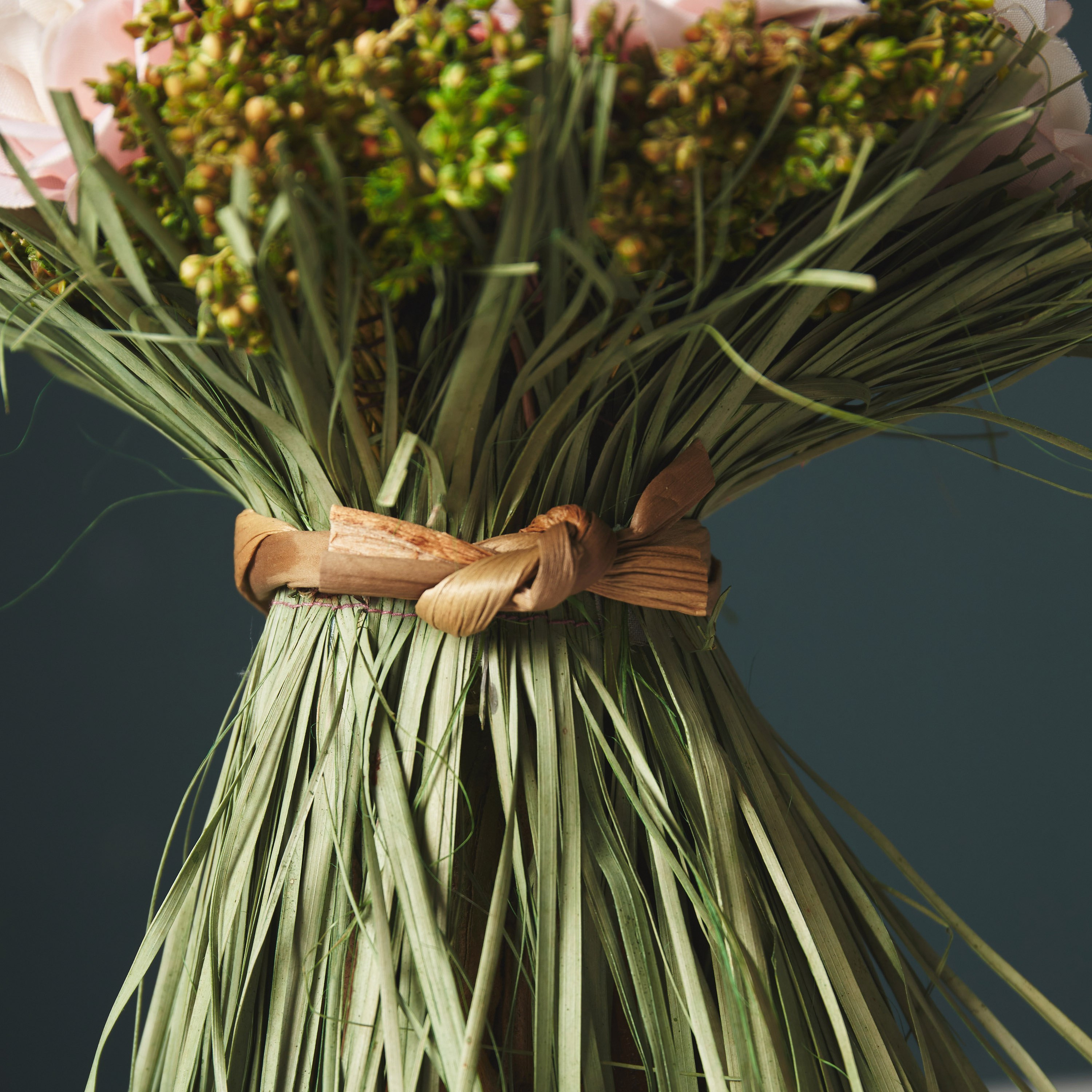 باقة زهور من آريس - 17x17x22 سم-hbxdecorandfurnishings-homeaccessories-artificialflowersandplants-image-2