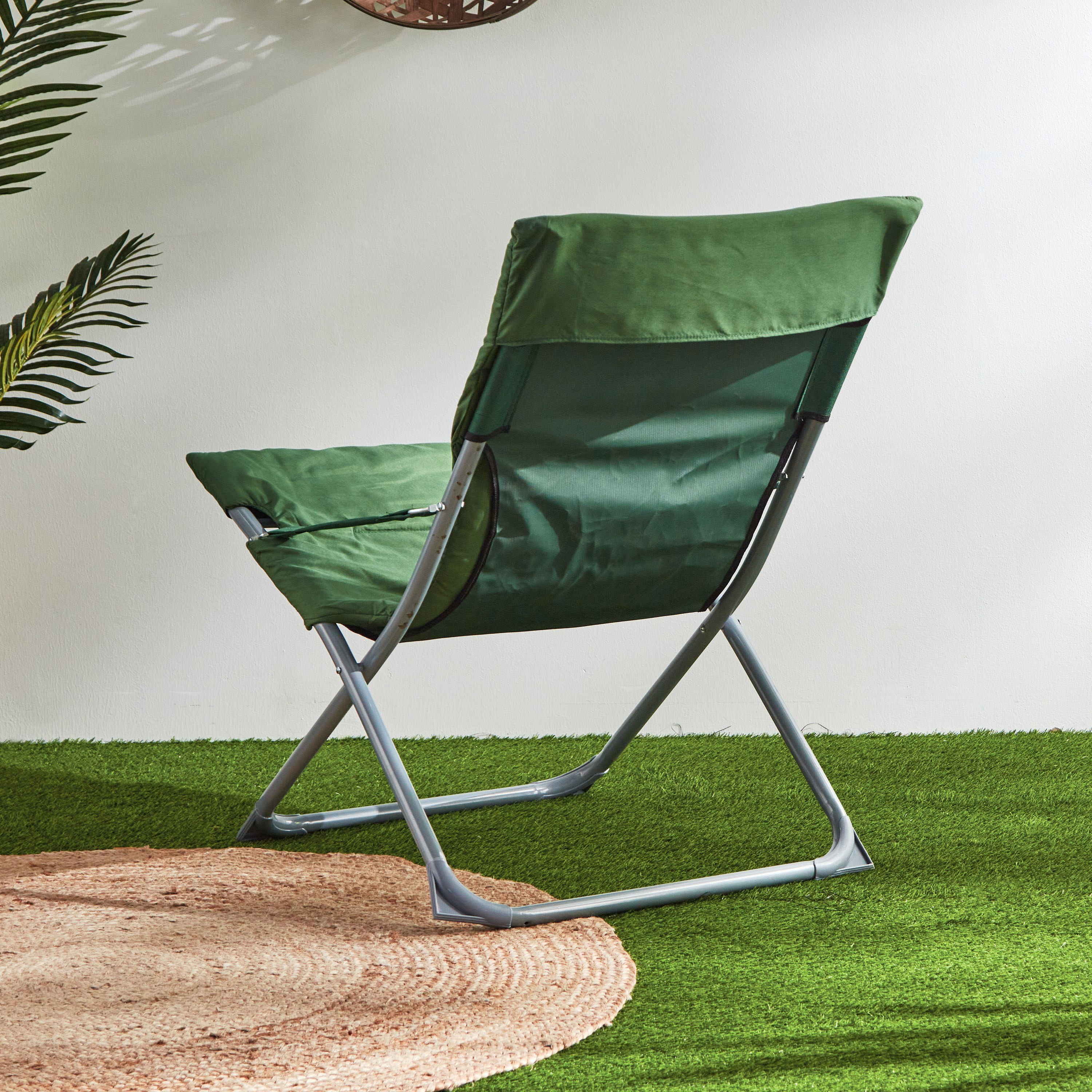 كرسي بمساند ذراعين للجلسات الخارجيّة من فيرا تارو-hbxfurniture-outdoor-swingsandchairs-image-4