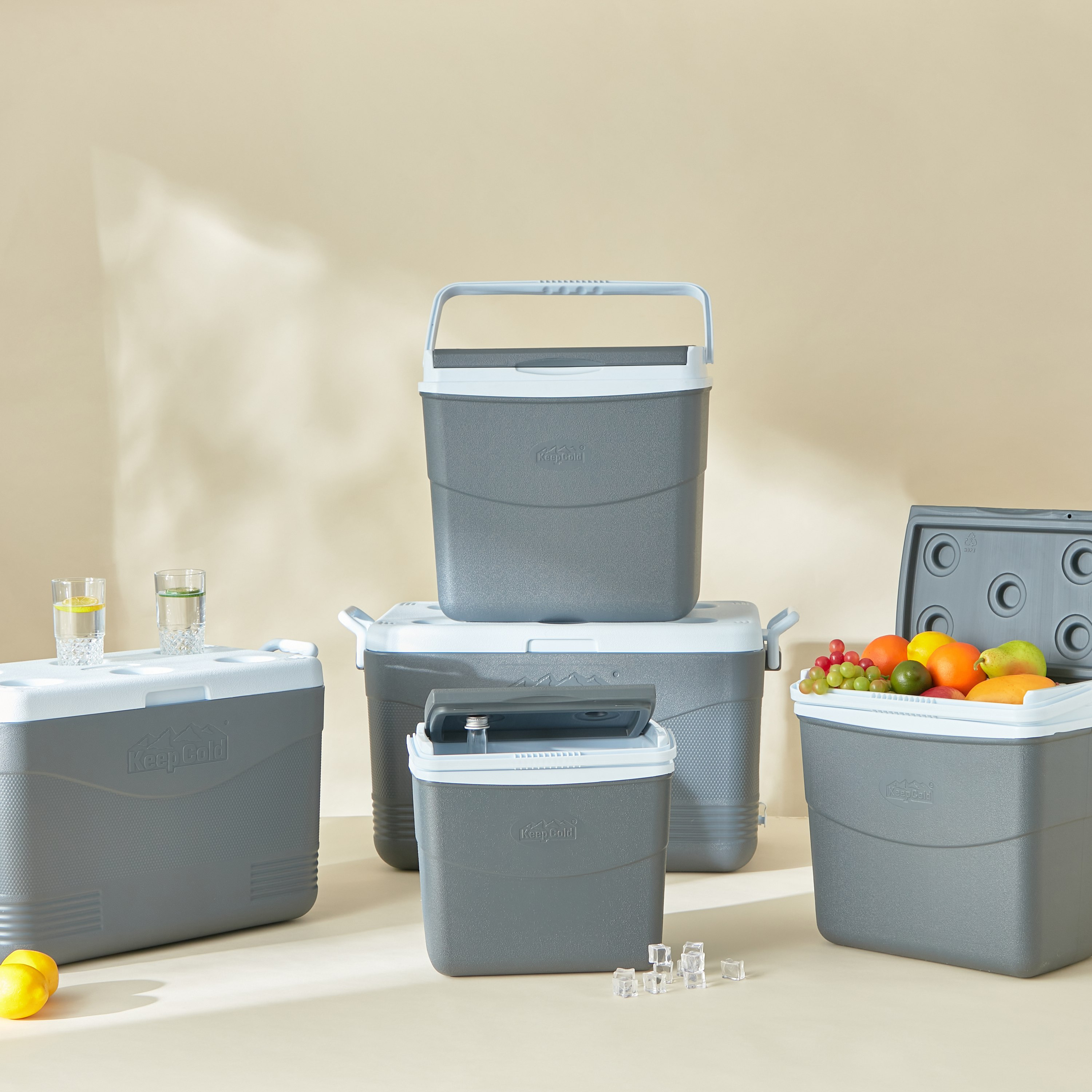 Keep Cold Picnic Icebox - 60 L-hbxhomeware-hbxkitchen-image-6