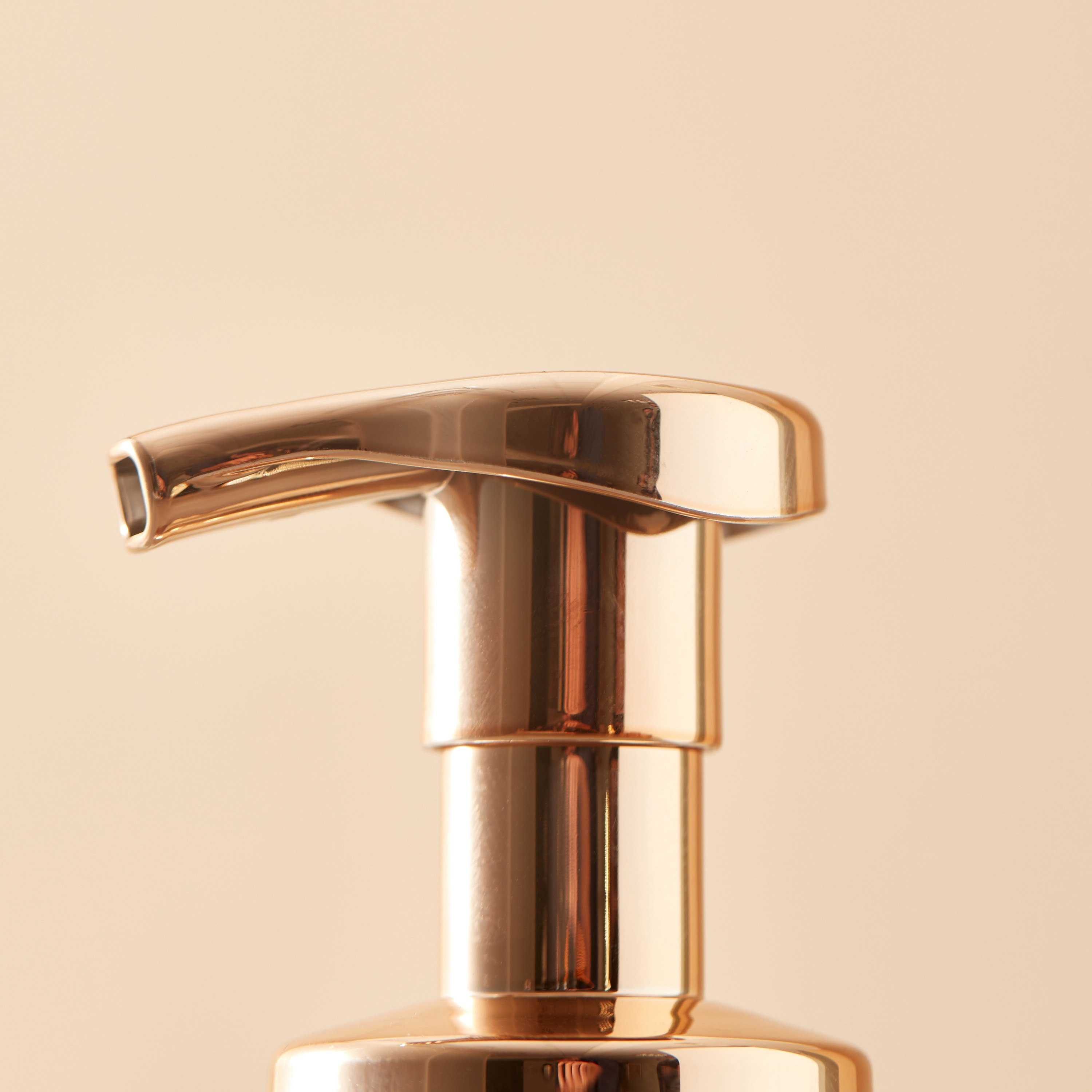 غسول يد عود روز من كالا حامدي لاكشري - 350 مل-hbxdecorandfurnishings-homefragrance-roomfreshnersandaromamist-image-3