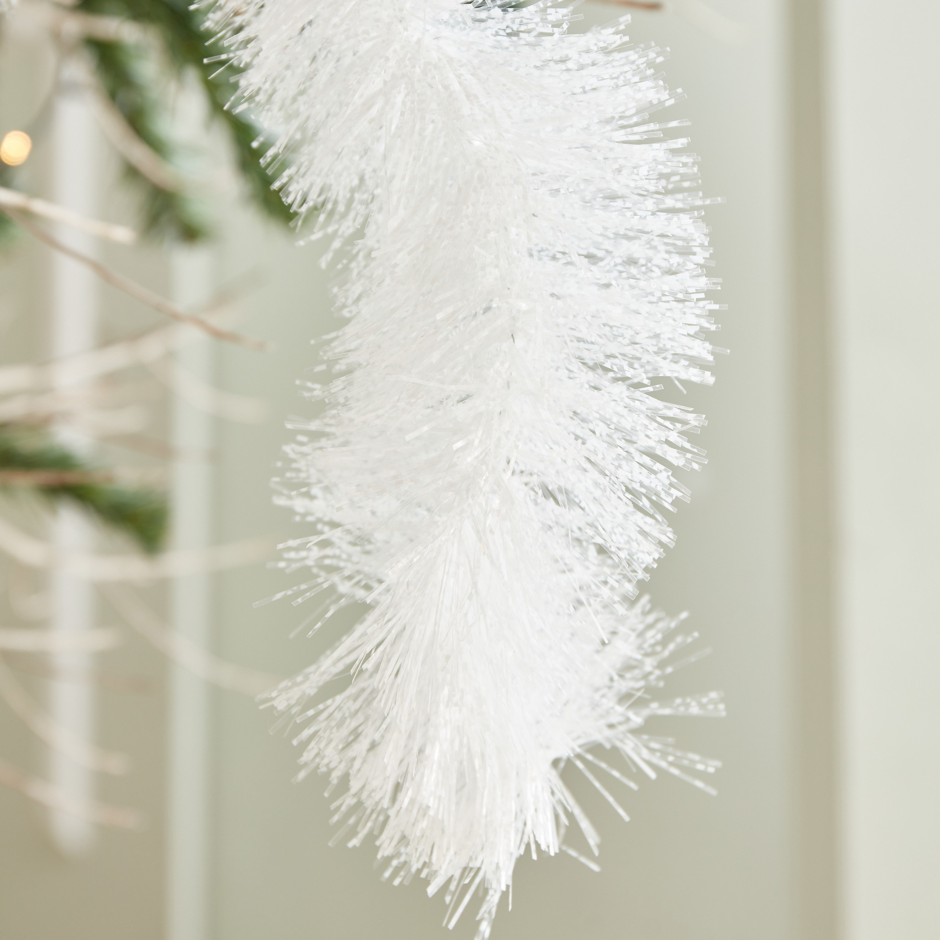 Alaska White Snow Tinsel - 1.8 m-PROMO_HB_AE_B1G1_250925-image-3