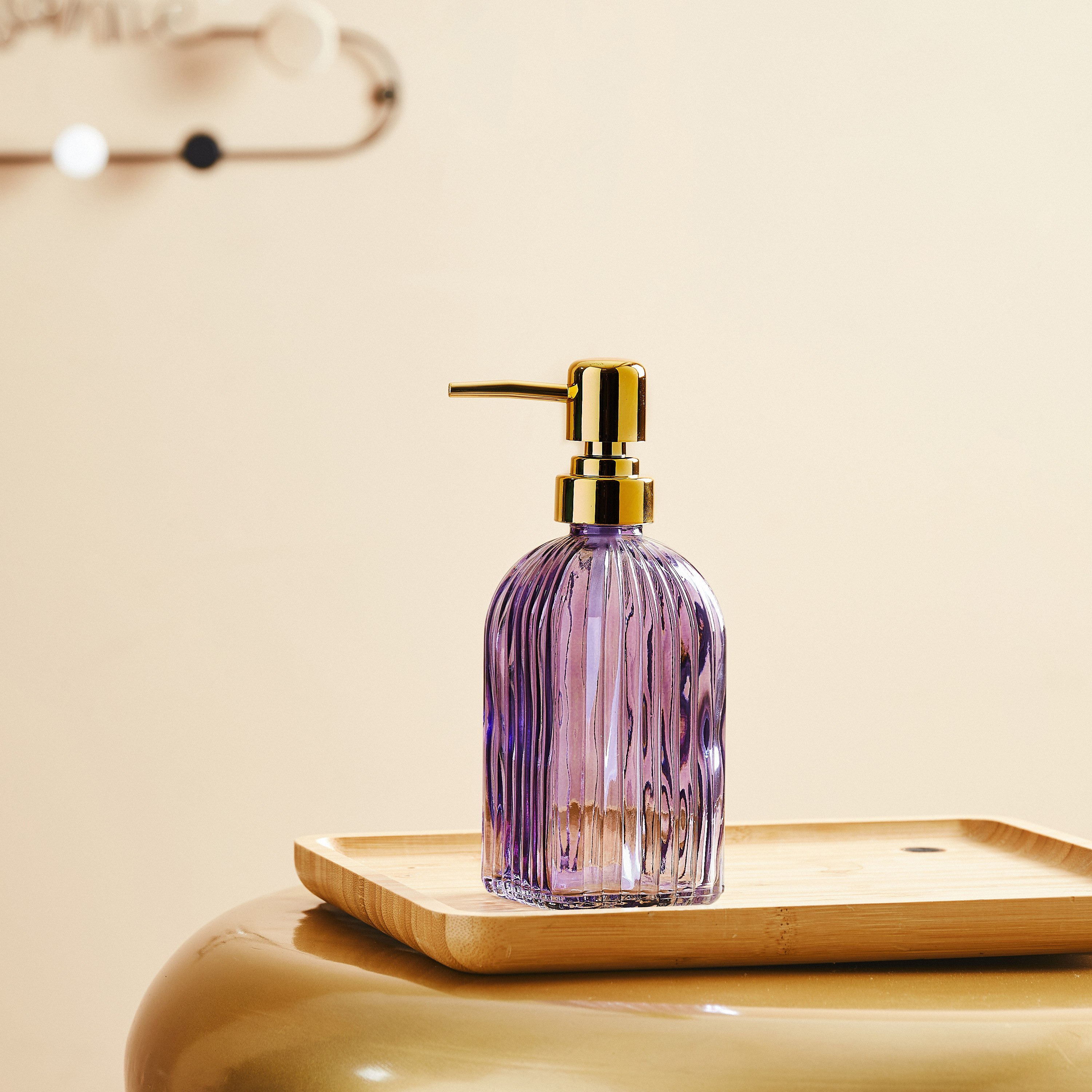 موزع صابون زجاجي من فيجا-hbxhomeware-hbxbathroom-image-1