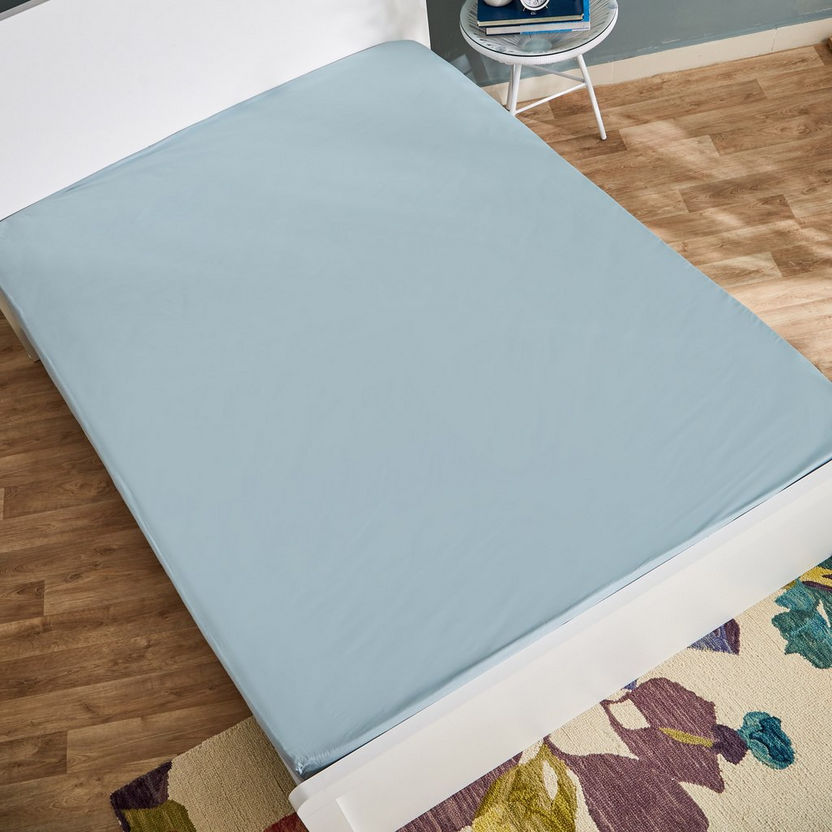 Bristol Polycotton King Fitted Sheet - 180x200 cm-Sheets and Pillow Covers-image-1
