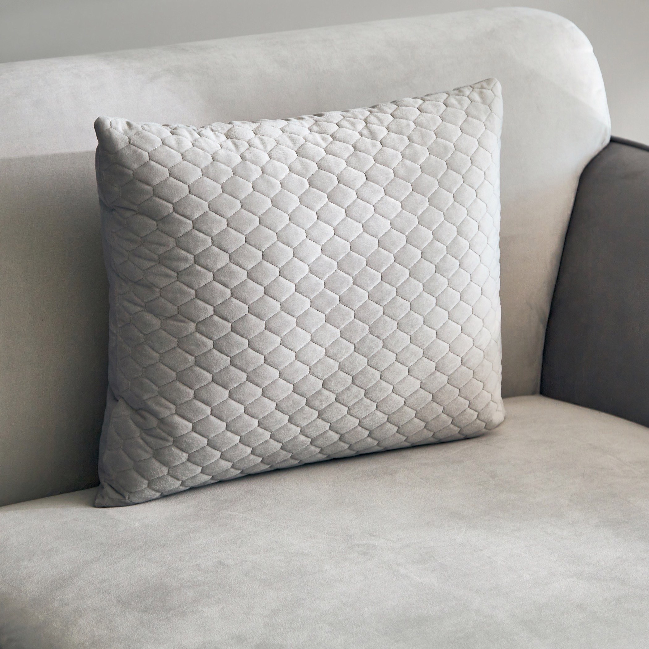 Tihany 3-Seater Velvet Sofa with 2 Cushions-hbxlivingroom-sofasandarmchairs-sofas-image-4