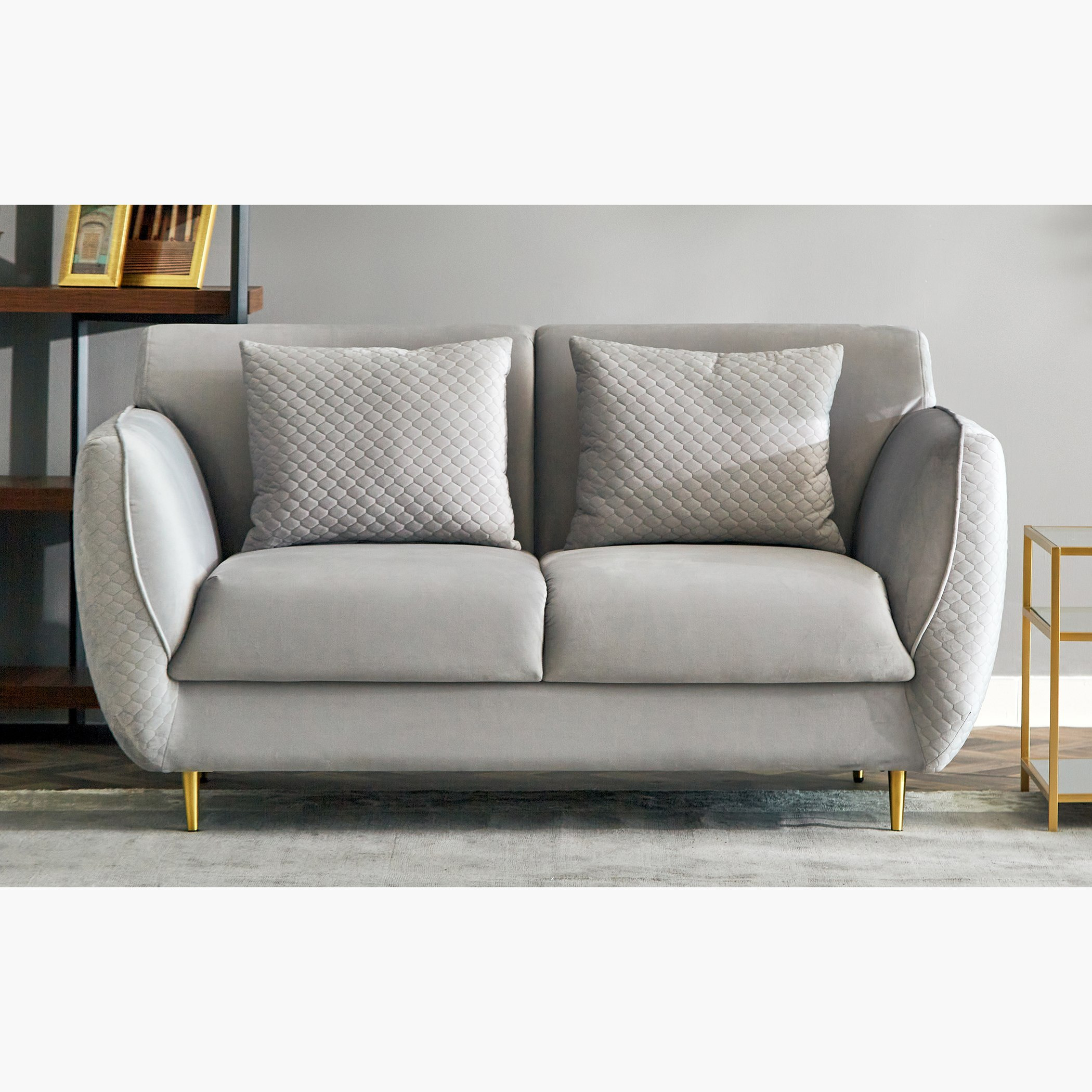 كنبة مخملية مقعدين مع وسادتين من تيهاني-hbxlivingroom-sofasandarmchairs-sofas-image-1