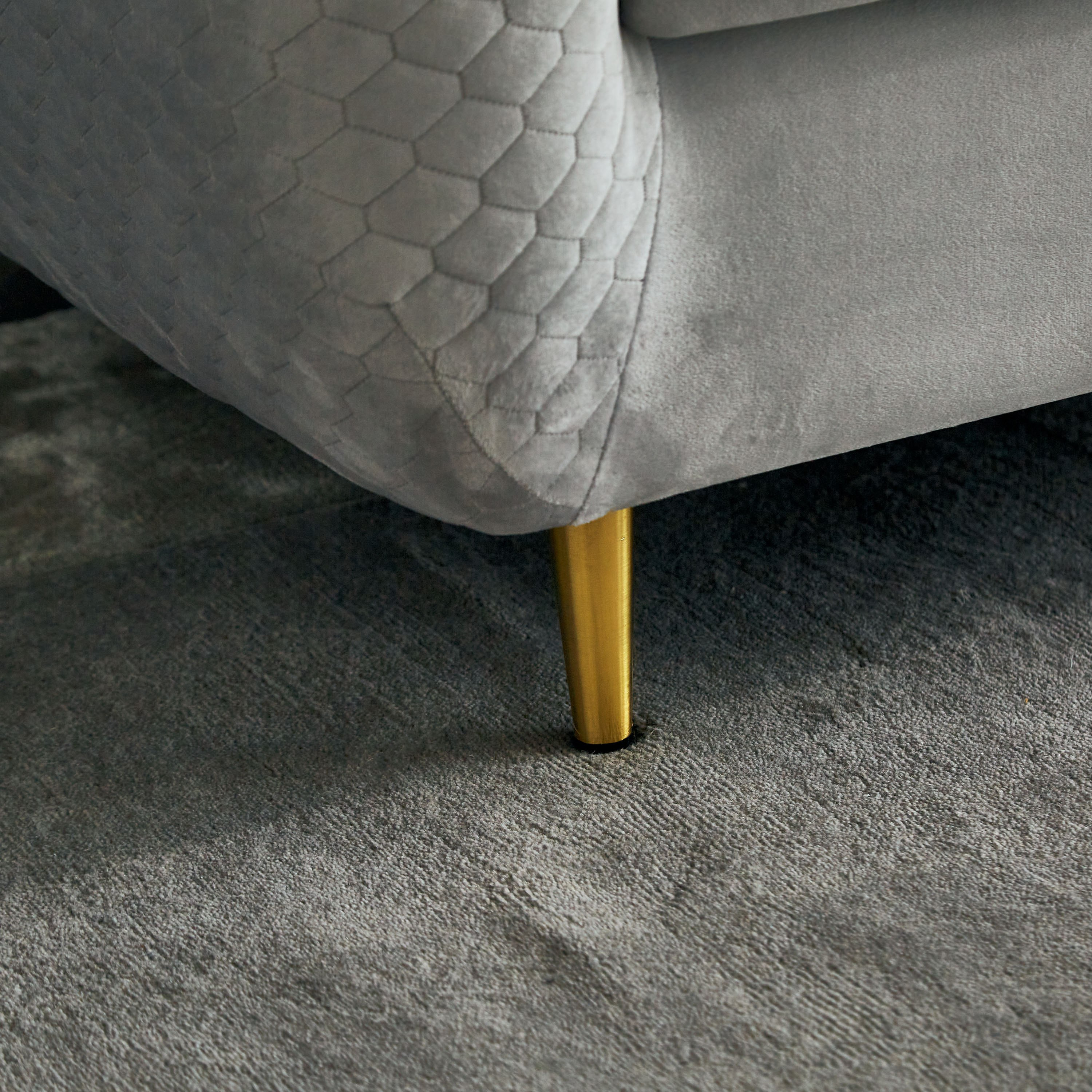 كنبة مخملية مقعد واحد مع وسادة من تيهاني-hbxlivingroom-sofasandarmchairs-sofas-image-5