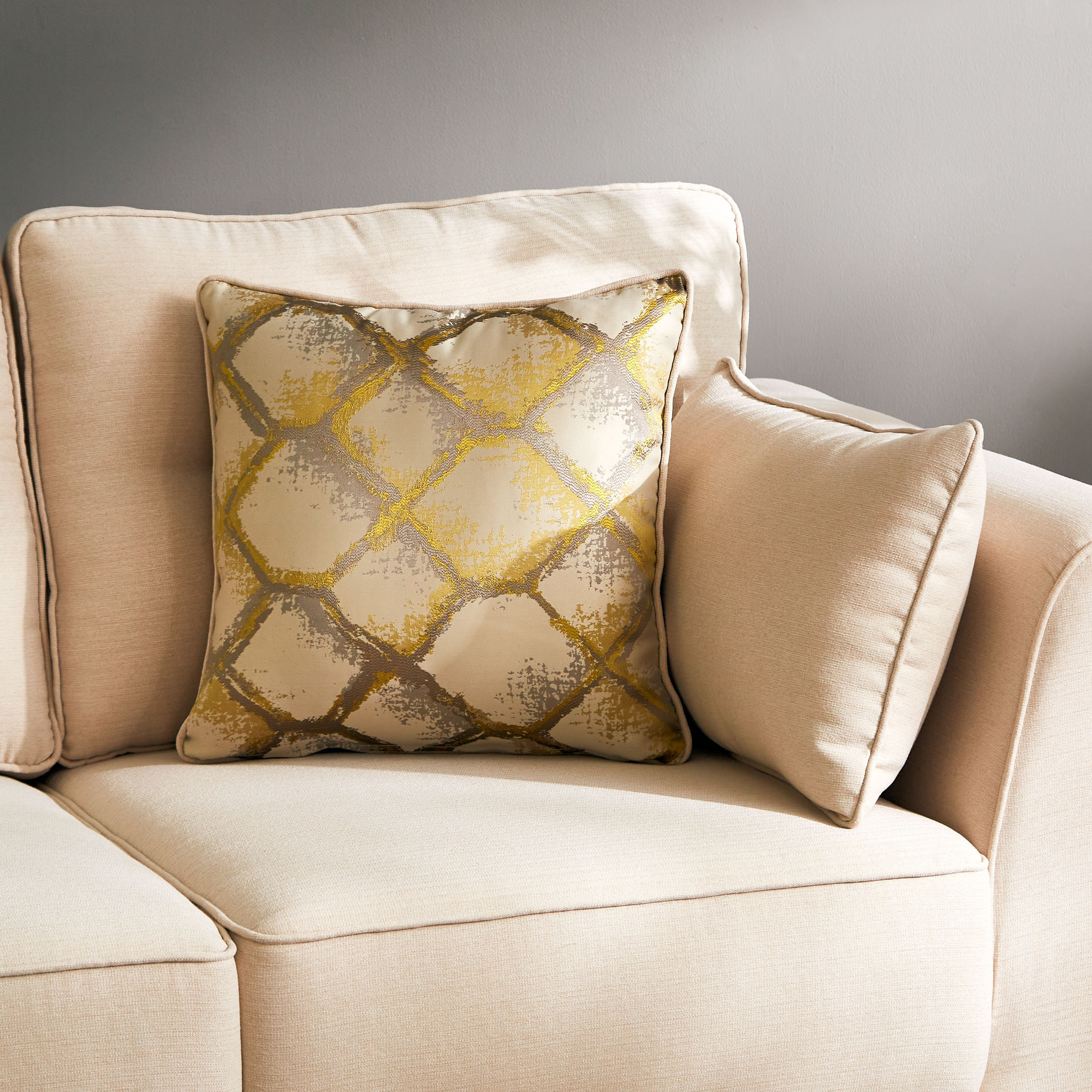 كنبة قماش 3 مقاعد مع 4 وسائد من آلينا-hbxlivingroom-sofasandarmchairs-sofas-image-3