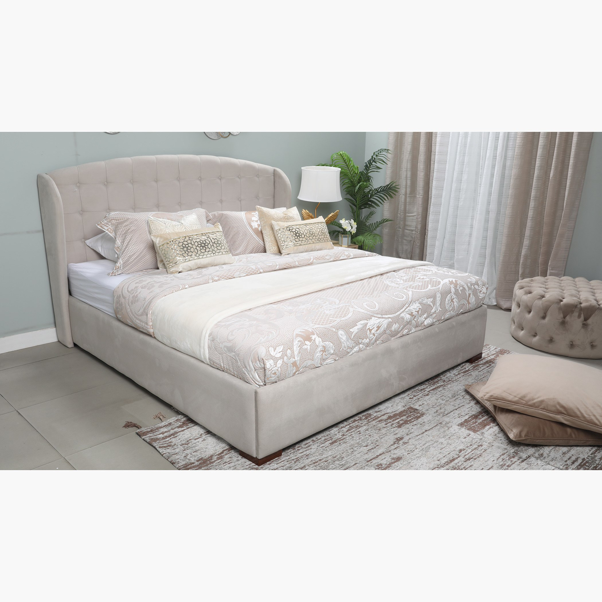 سرير كينج منجد من فيكتوريا - 180x200 سم-hbxfurniture-bedsandbedsets-upholsteredbeds-king-image-2