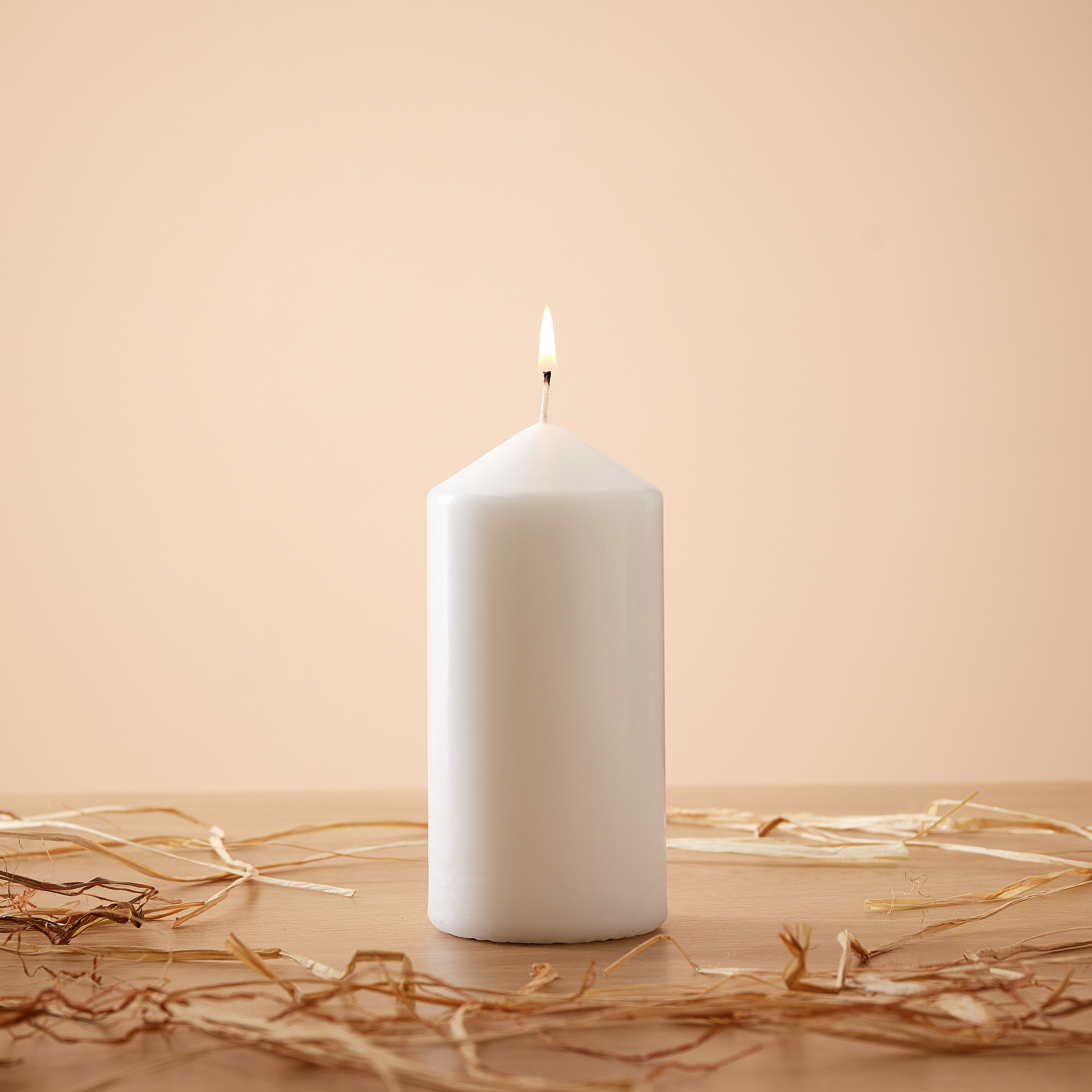 شمعة عمودية من ميا- 7x7x15 سم-hbxhomeware-hbxdecorandfurnishings-image-1
