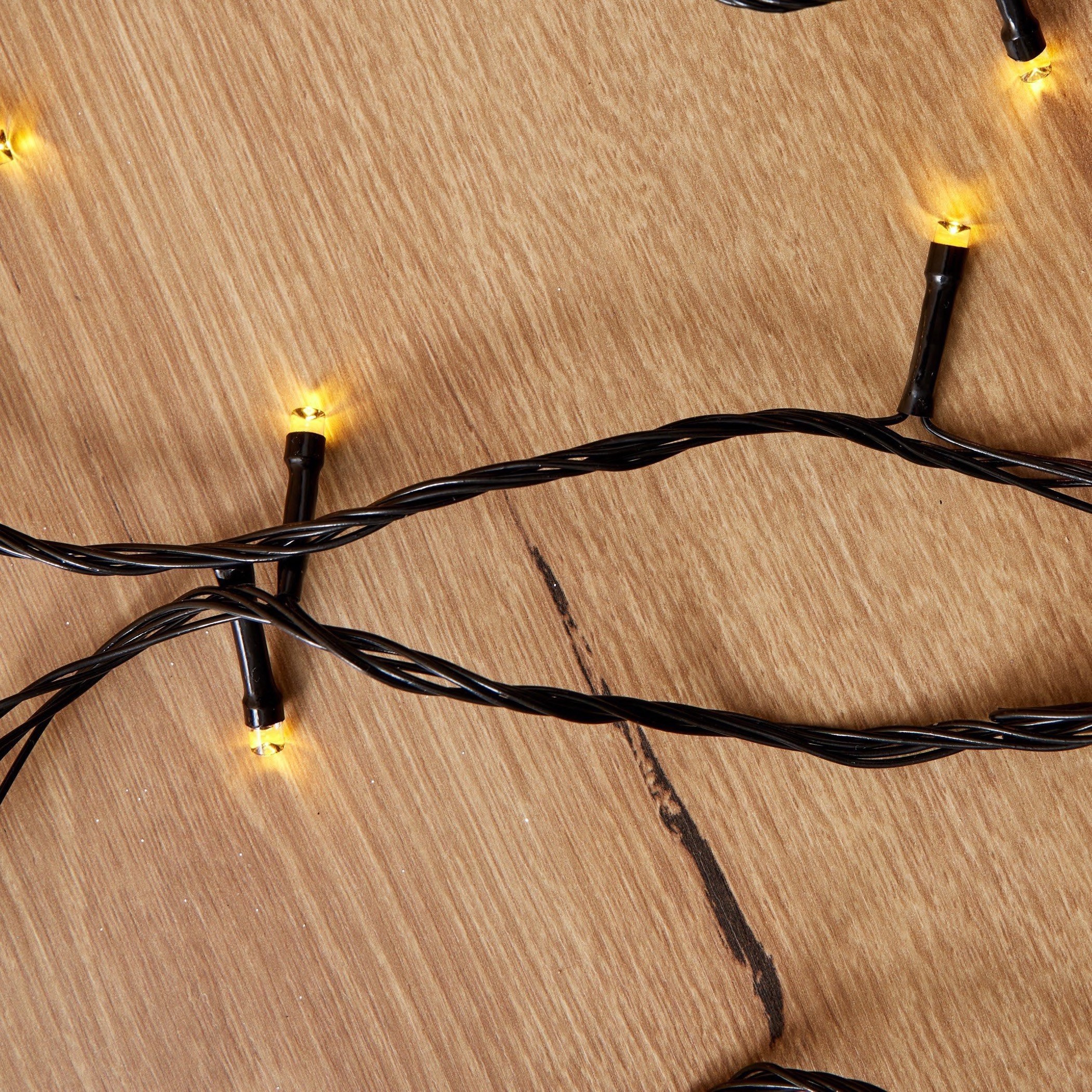شريط إضاءة 100 لمبة إل إي دي من ميا-hbxdiningroom-lighting-decorativesandstringlights-image-3