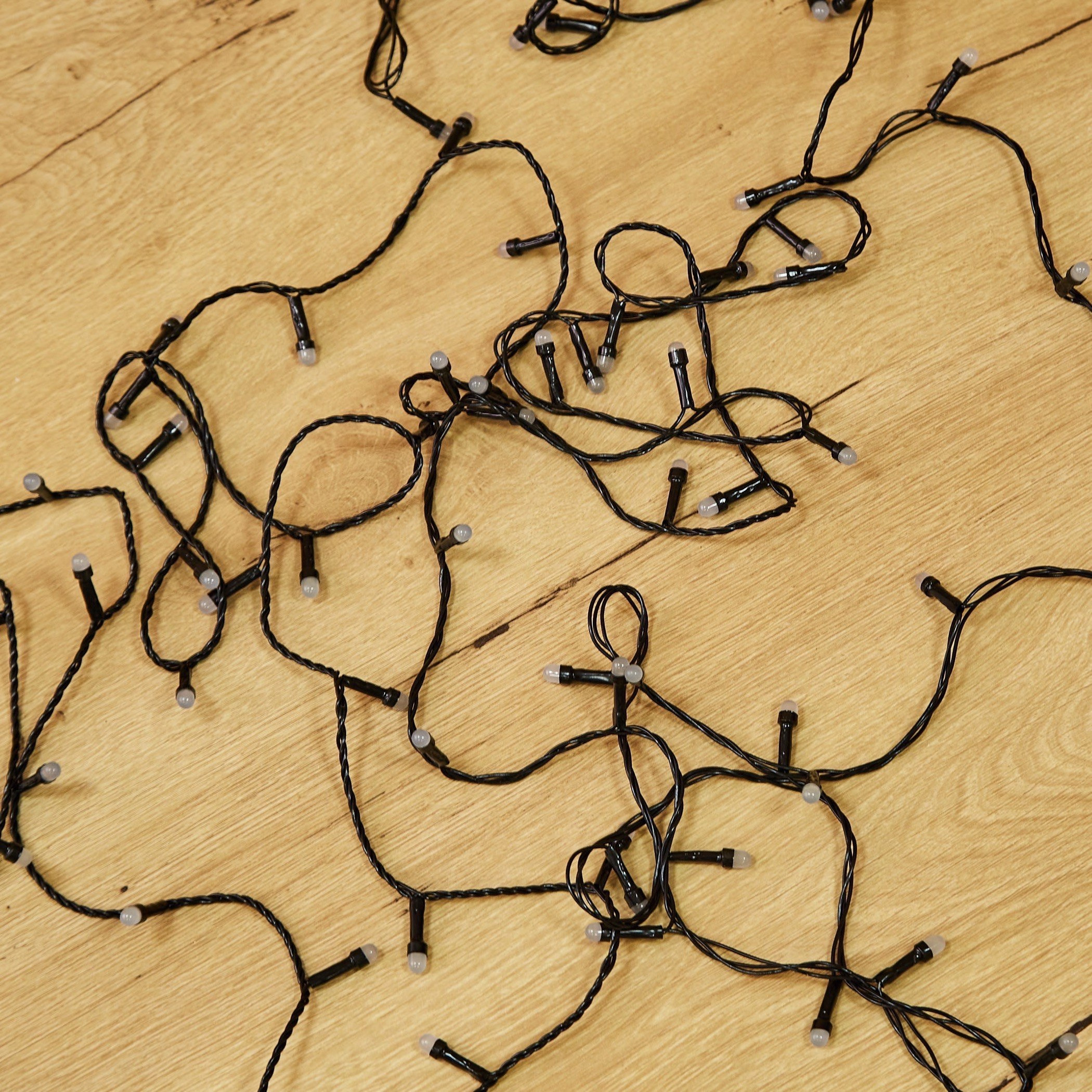 حبل إضاءة 100 لمبة إل إي دي من ميا-hbxdiningroom-lighting-decorativesandstringlights-image-2