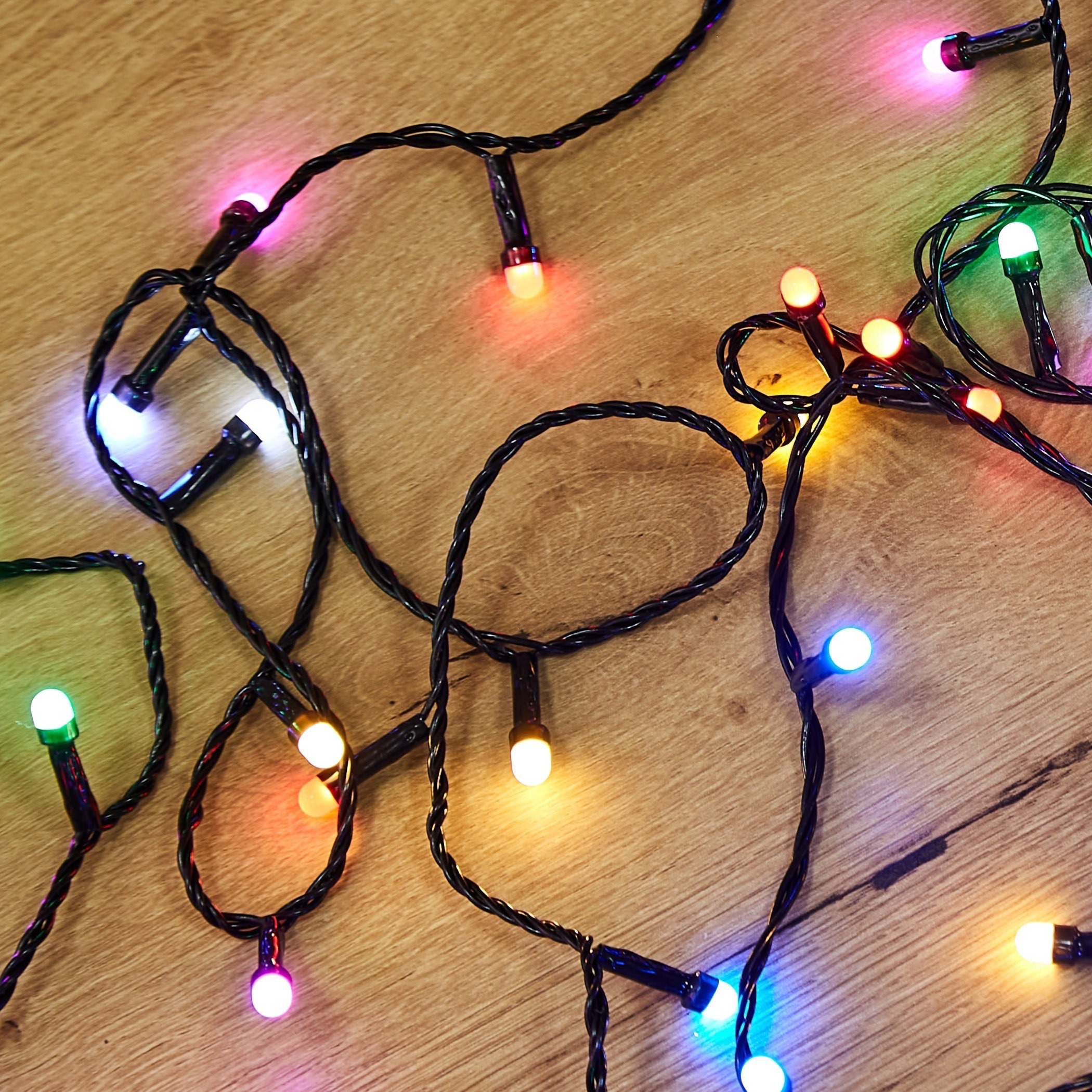 حبل إضاءة 100 لمبة إل إي دي من ميا-hbxdiningroom-lighting-decorativesandstringlights-image-3