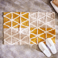 Triangles Cotton Bathmat - 50x80 cms