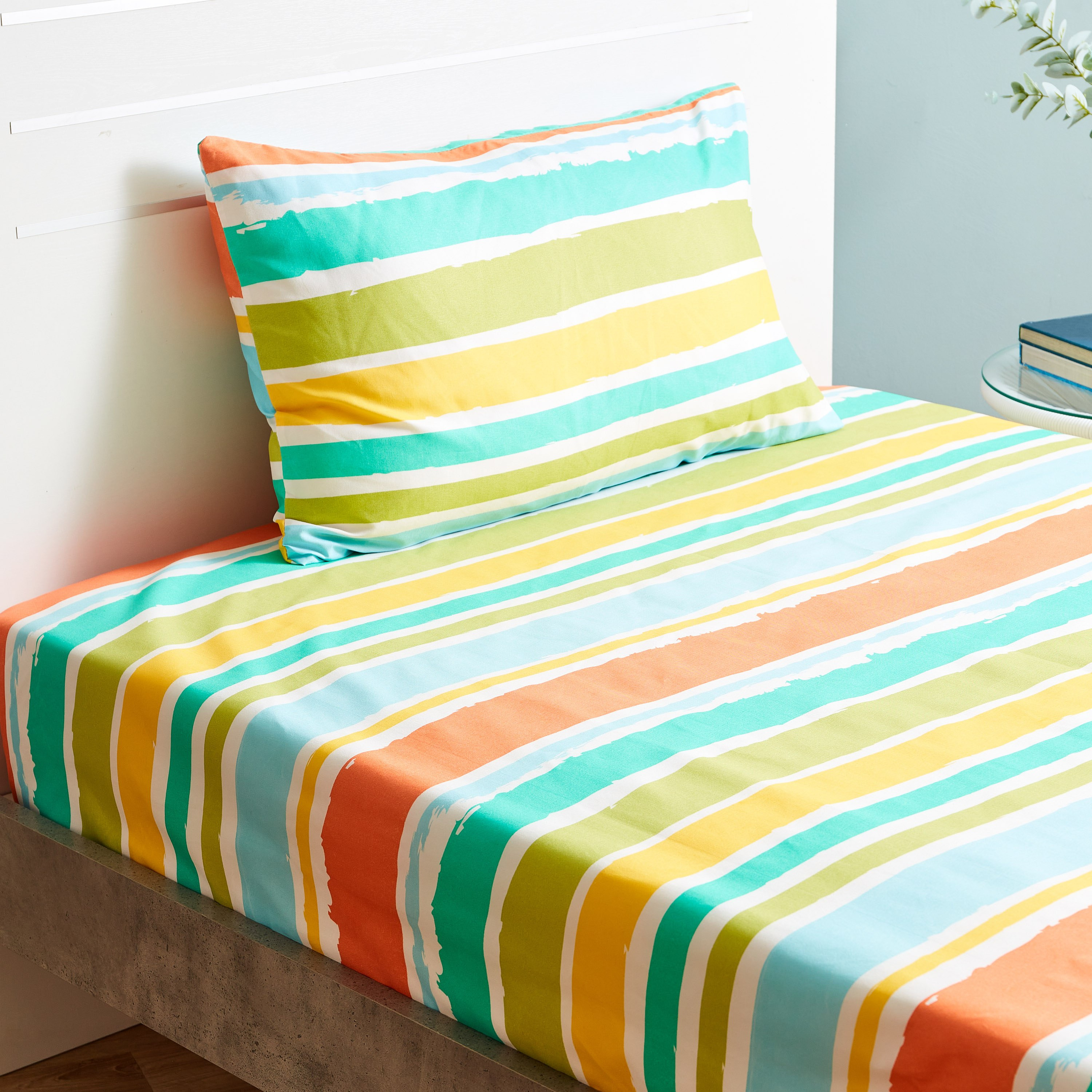 طقم شرشف مسطّح مزدوج من الألياف الدقيقة من نورا - 160x240 سم-hbxhomeware-hbxkidsandyouth-image-2