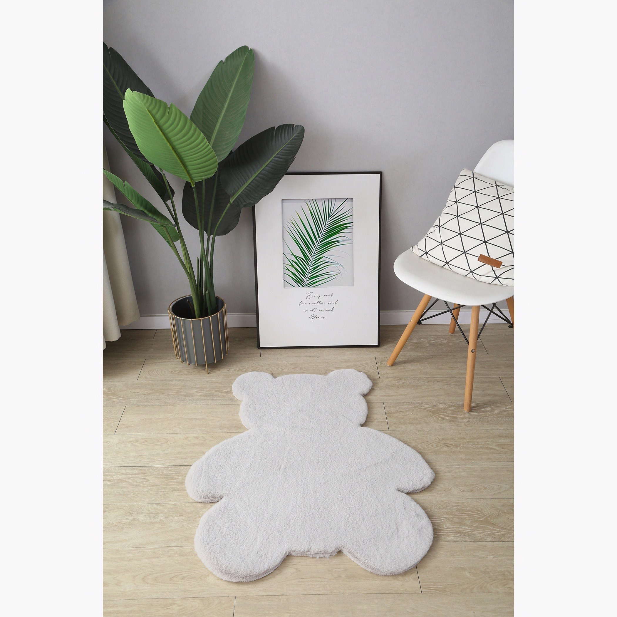 سجادة فائقة النعومة بتصميم دب من بن- 73x90 سم-hbxhomeware-hbxkidsandyouth-image-1