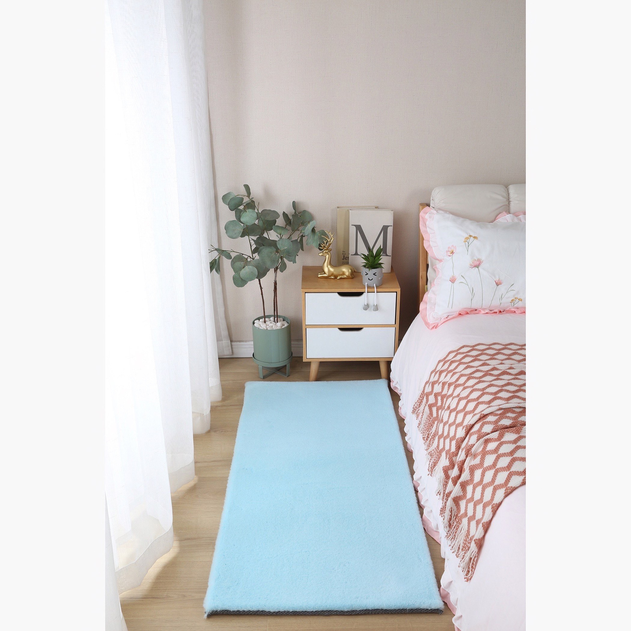 سجادة فرو أرنب ناعمة من بن كلير - 60x120 سم-hbxhomeware-hbxkidsandyouth-image-1