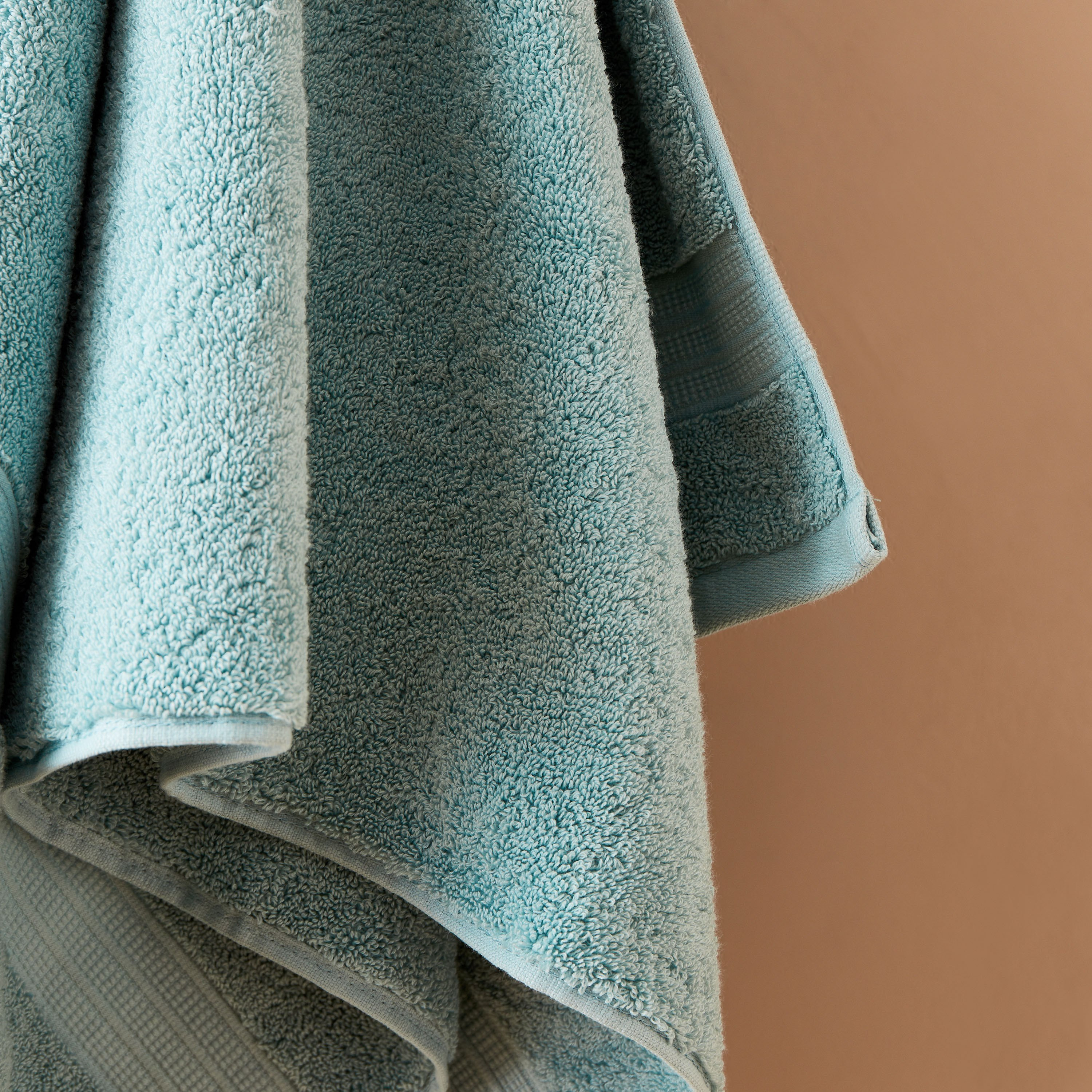 Air Rich Hand Towel - 50x90 cm-hbxbathroom-bathroomtextiles-image-3