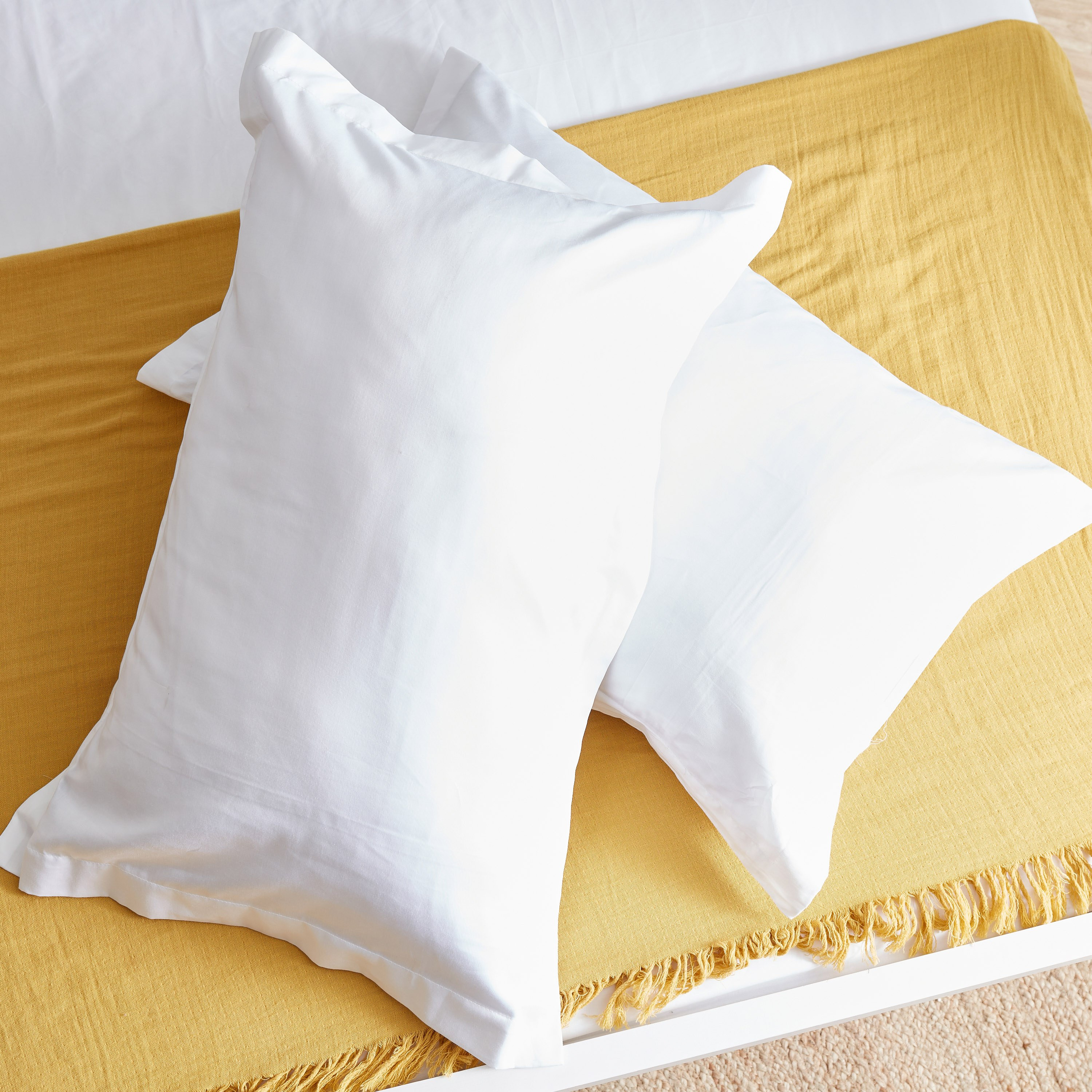 طقم غطاء وسادة قطعتين معالج بتقنية آي إن هانس من إيكو ريتش - 50x75+5 سم-hbxhomeware-hbxbedroom-image-2
