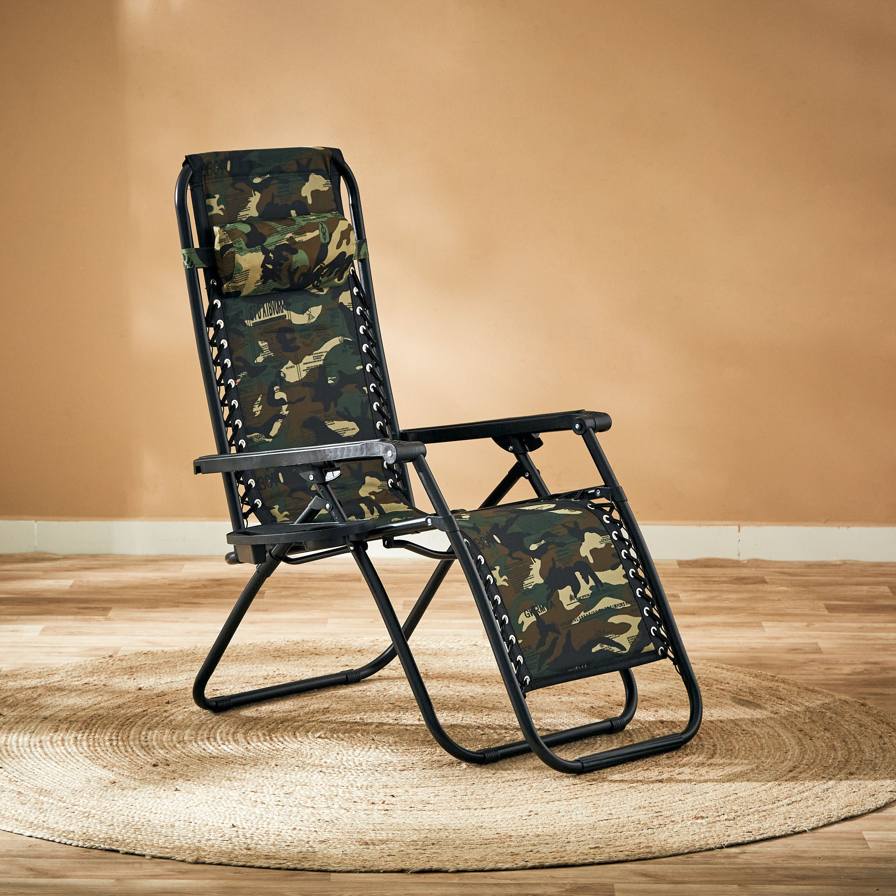 كرسي استرخاء للجلسات الخارجية بحامل أكواب ومساند ذراعين من باتيكس-hbxfurniture-outdoor-swingsandchairs-image-6