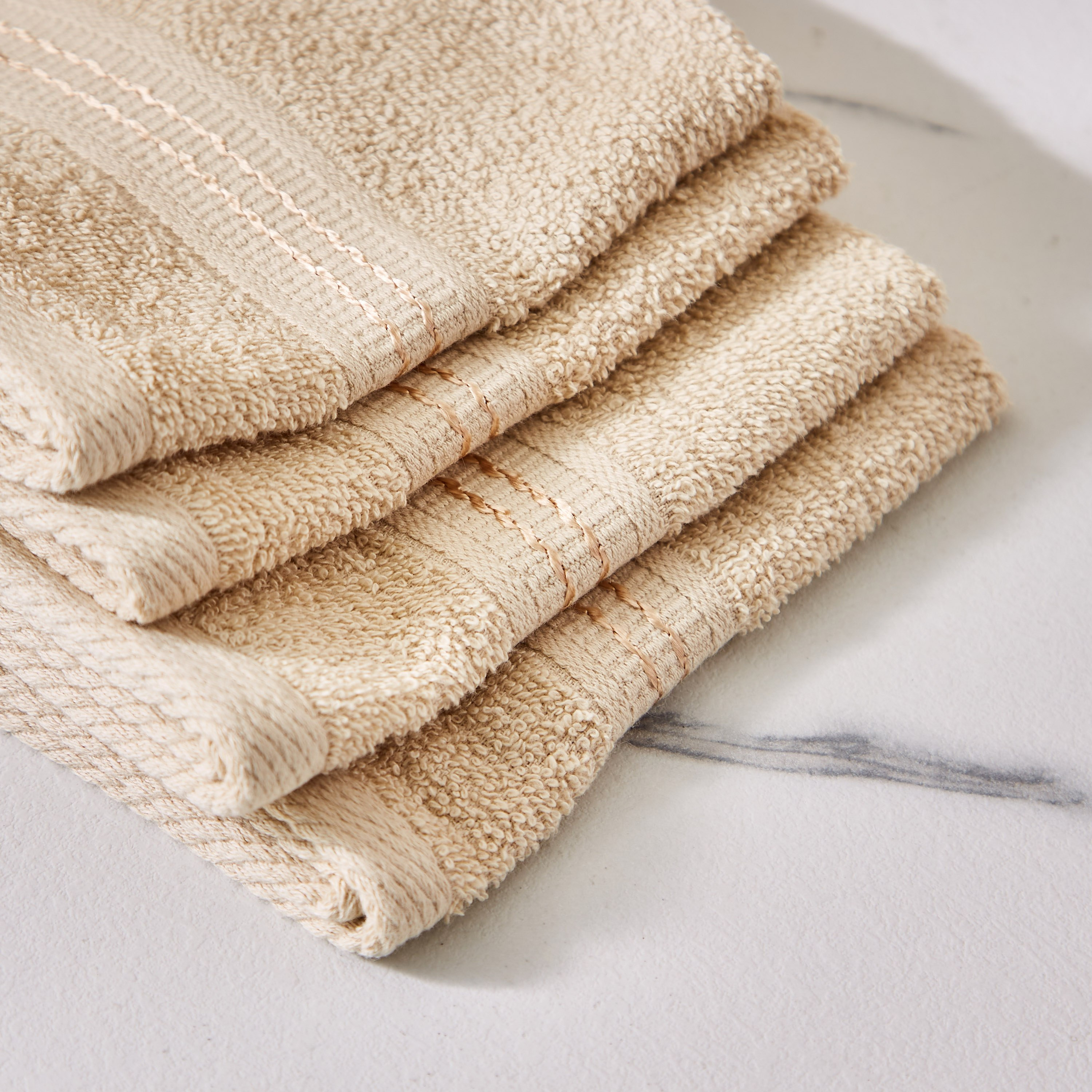 طقم مناشف وجه ممشطة 4 قطع إسينشيال - 30x30 سم-hbxbathroom-bathroomtextiles-image-3