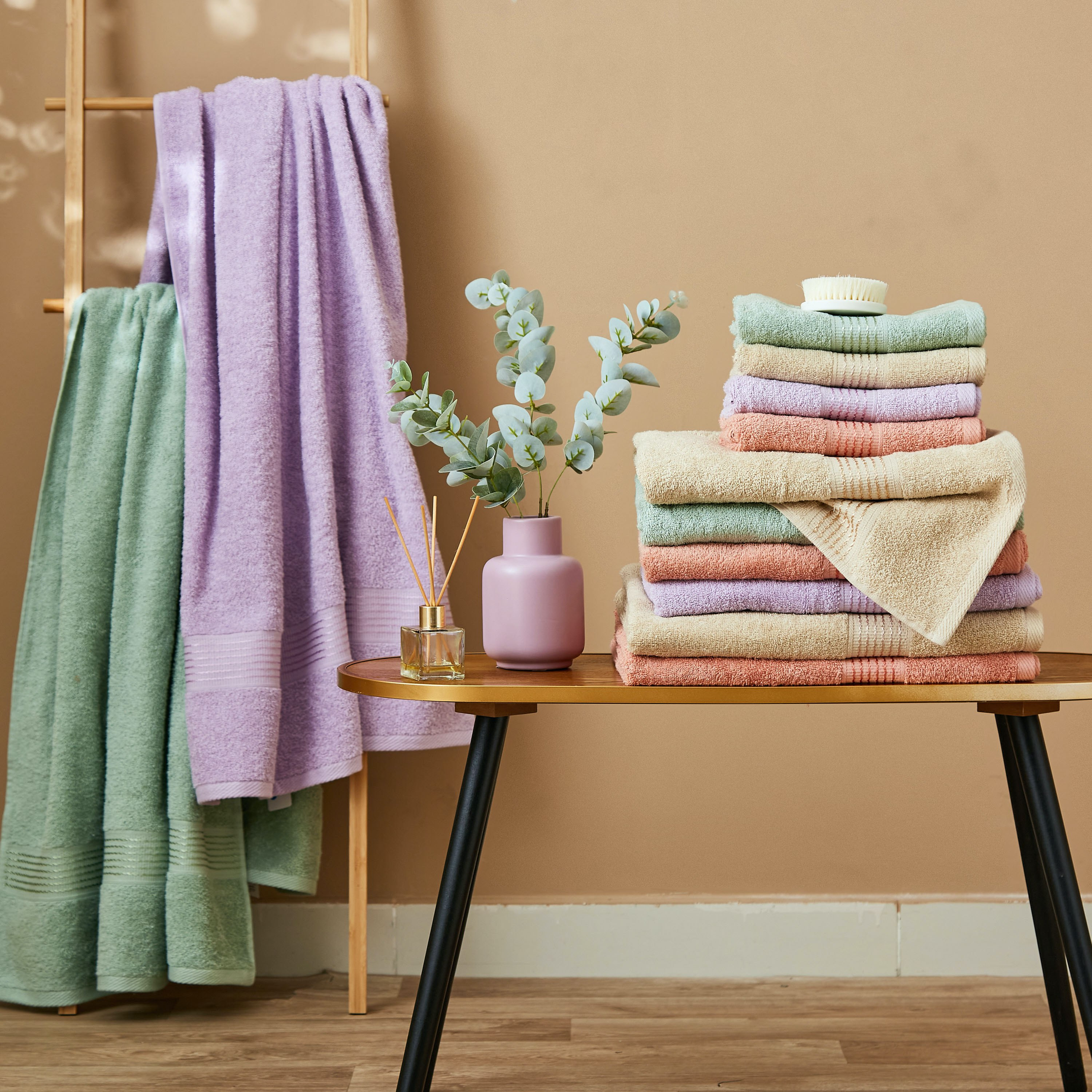 منشفة حمام ممشطة من إيسنشيال - 70×140 سم-hbxbathroom-bathroomtextiles-image-5