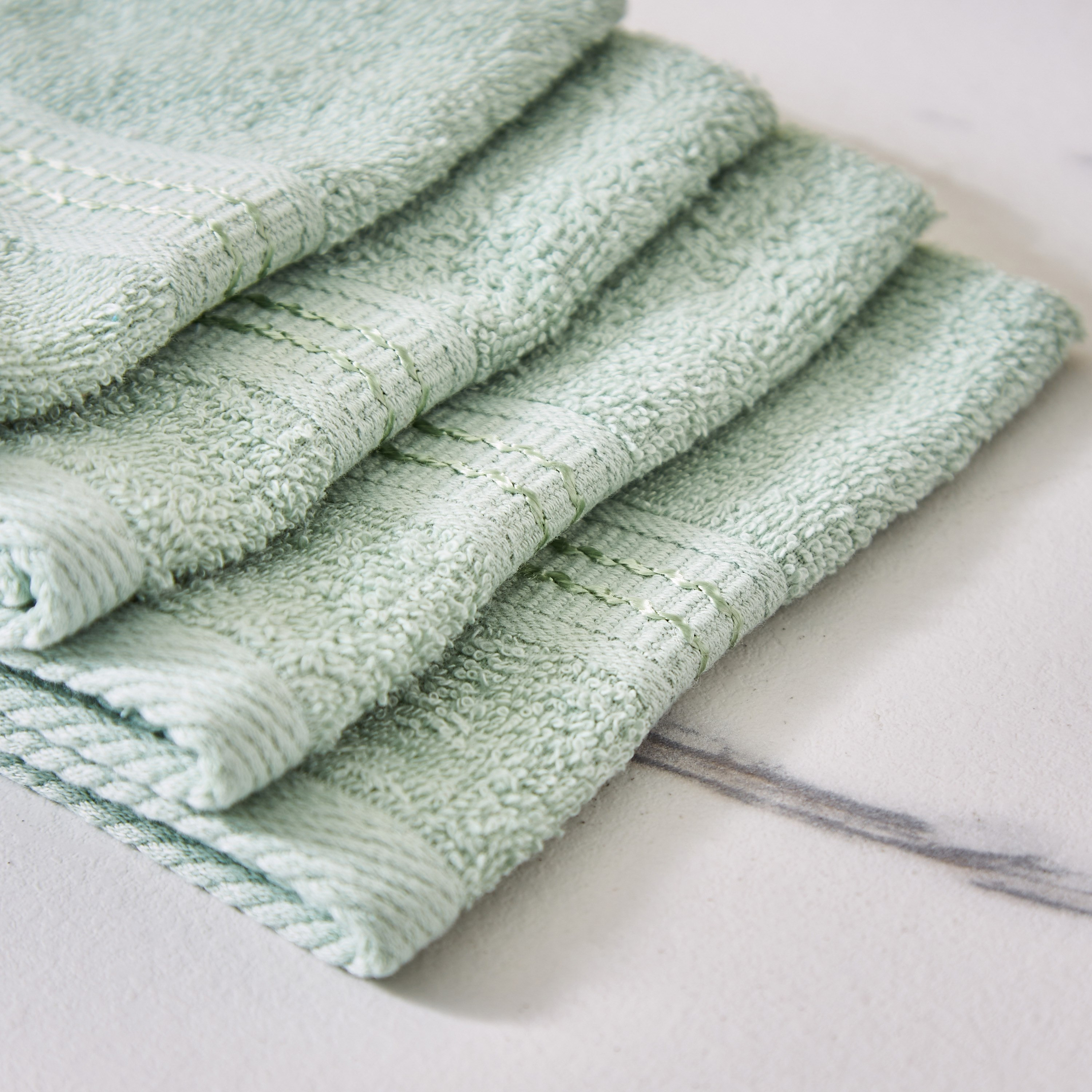 طقم مناشف وجه 4 قطع من إسينشيال- 30x30 سم-hbxbathroom-bathroomtextiles-image-3