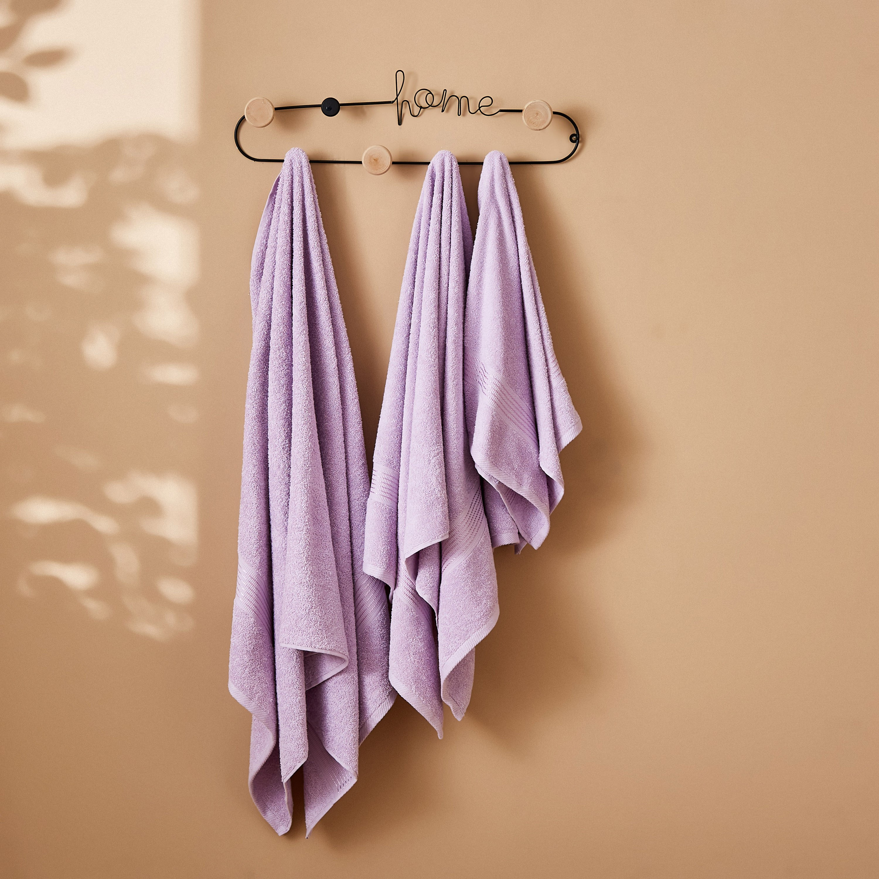 منشفة حمام ممشطة من إيسينشال - 70×140 سم-hbxbathroom-bathroomtextiles-image-5
