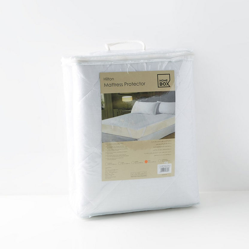 Hilton Microfiber King Mattress Protector - 180x200 cm-Protectors and Toppers-image-4