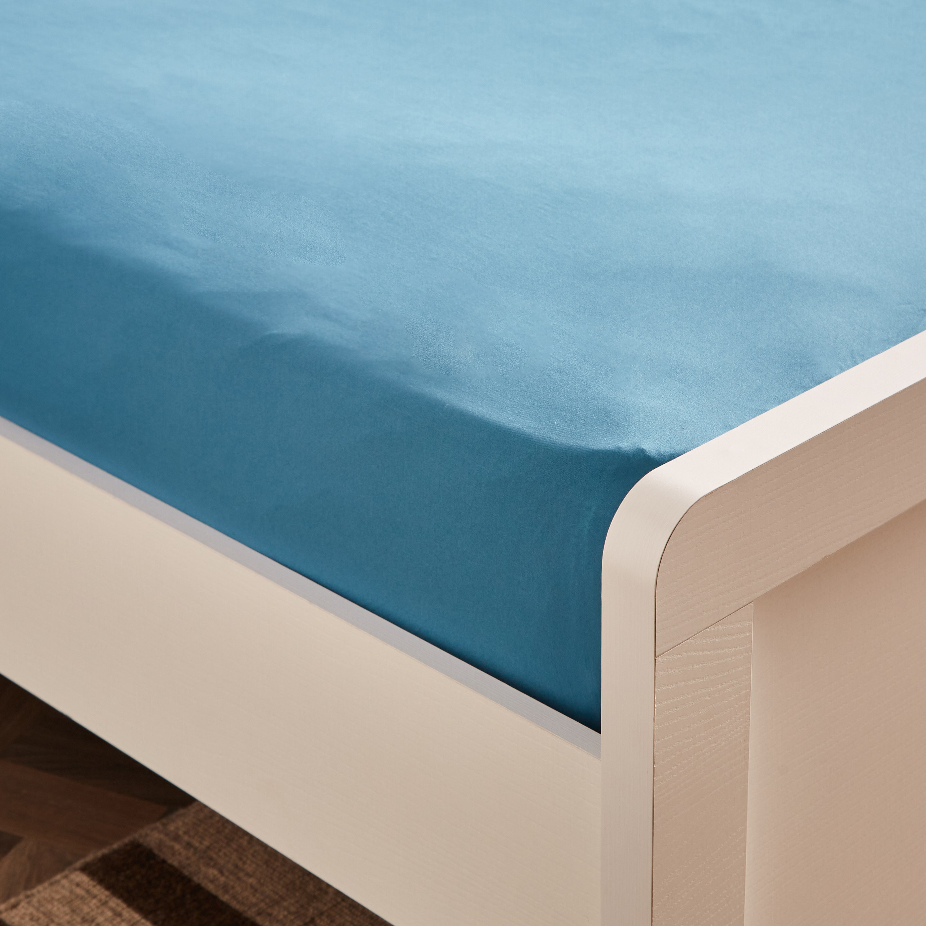 شرشف مطاطي كينج سادة من الألياف الدقيقة من ديربي - 180x200+25 سم-hbxhomeware-hbxbedroom-image-5