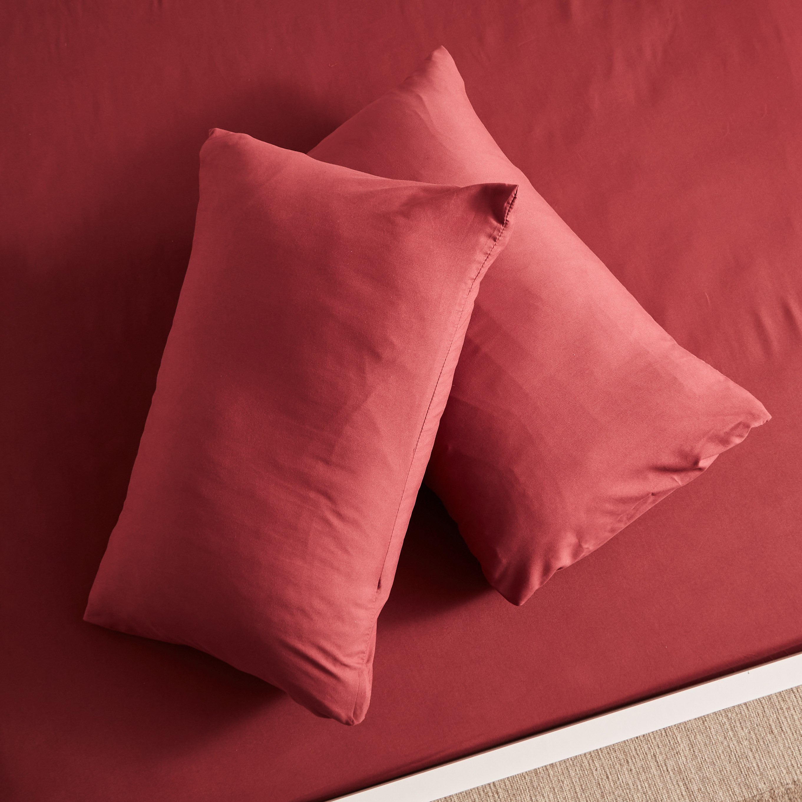 Derby 2-Piece Reversible Solid Microfibre Pillowcase Set - 45x70 cm-hbxhomeware-hbxbedroom-image-2