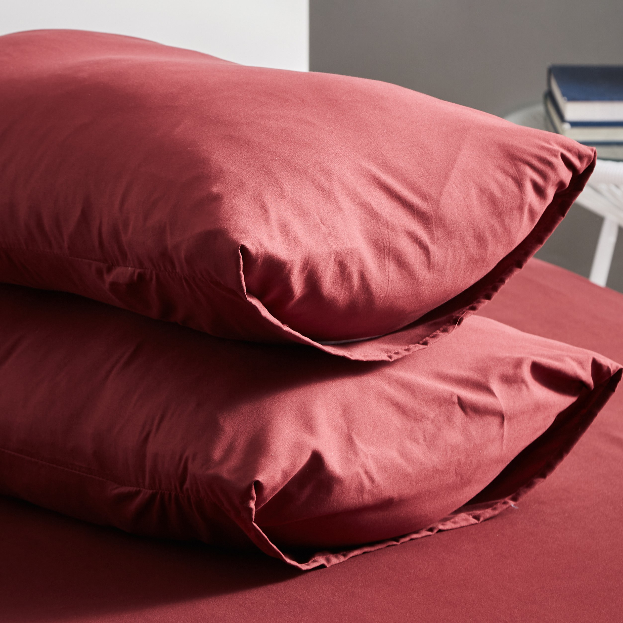 Derby 2-Piece Reversible Solid Microfibre Pillowcase Set - 45x70 cm-hbxhomeware-hbxbedroom-image-3