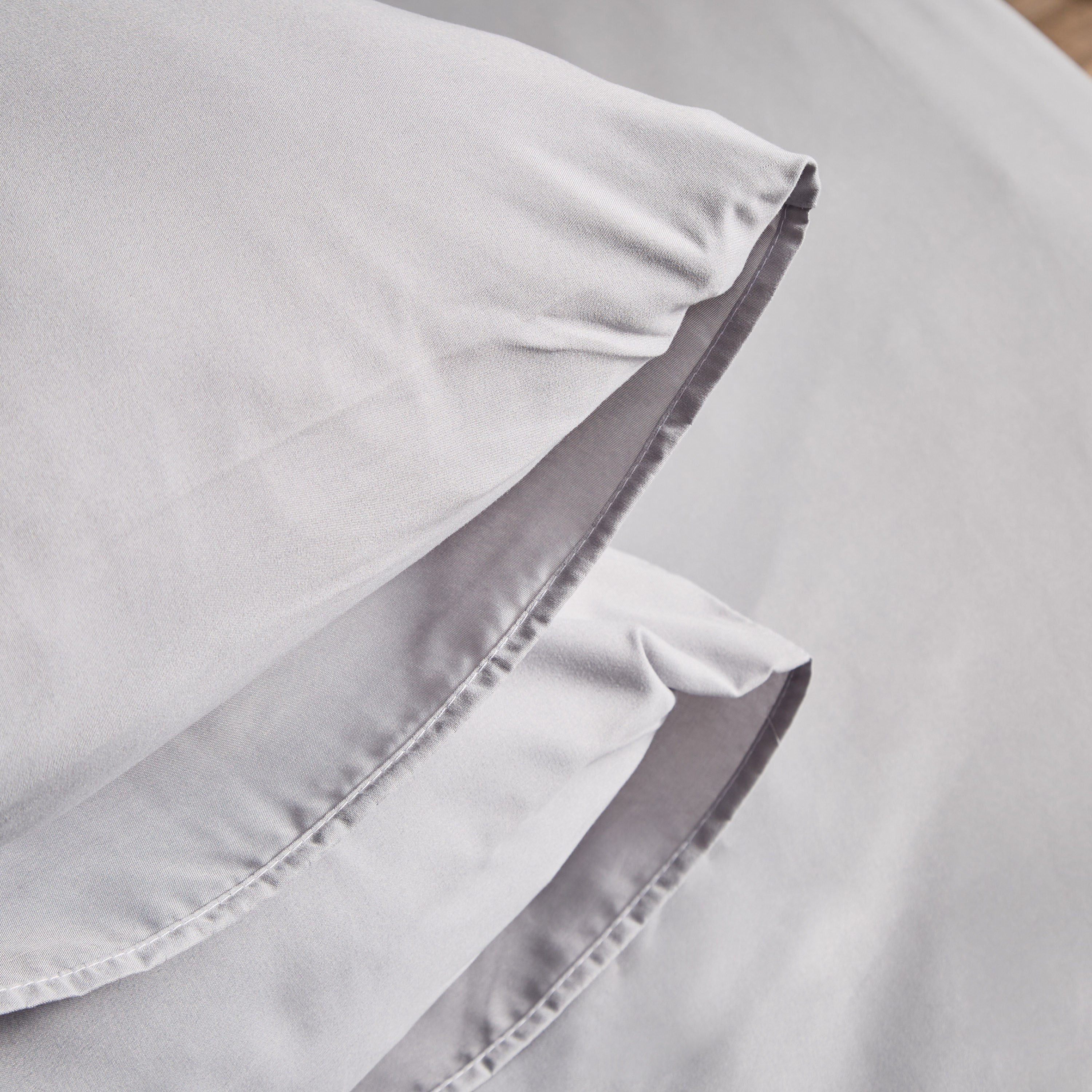 Derby 2-Piece Reversible Solid Microfibre Pillowcase Set - 45x70 cm-hbxhomeware-hbxbedroom-image-4