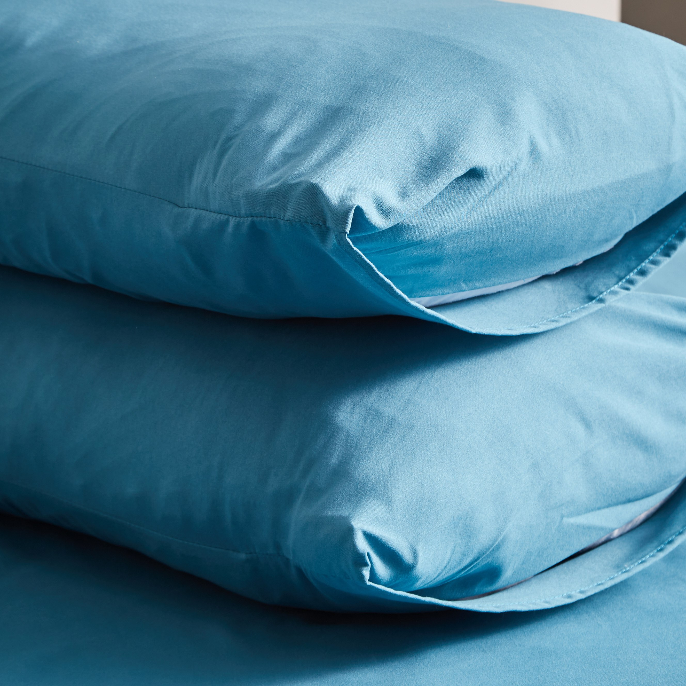 Derby 2-Piece Reversible Solid Microfibre Pillowcase Set - 45x70 cm-hbxhomeware-hbxbedroom-image-3