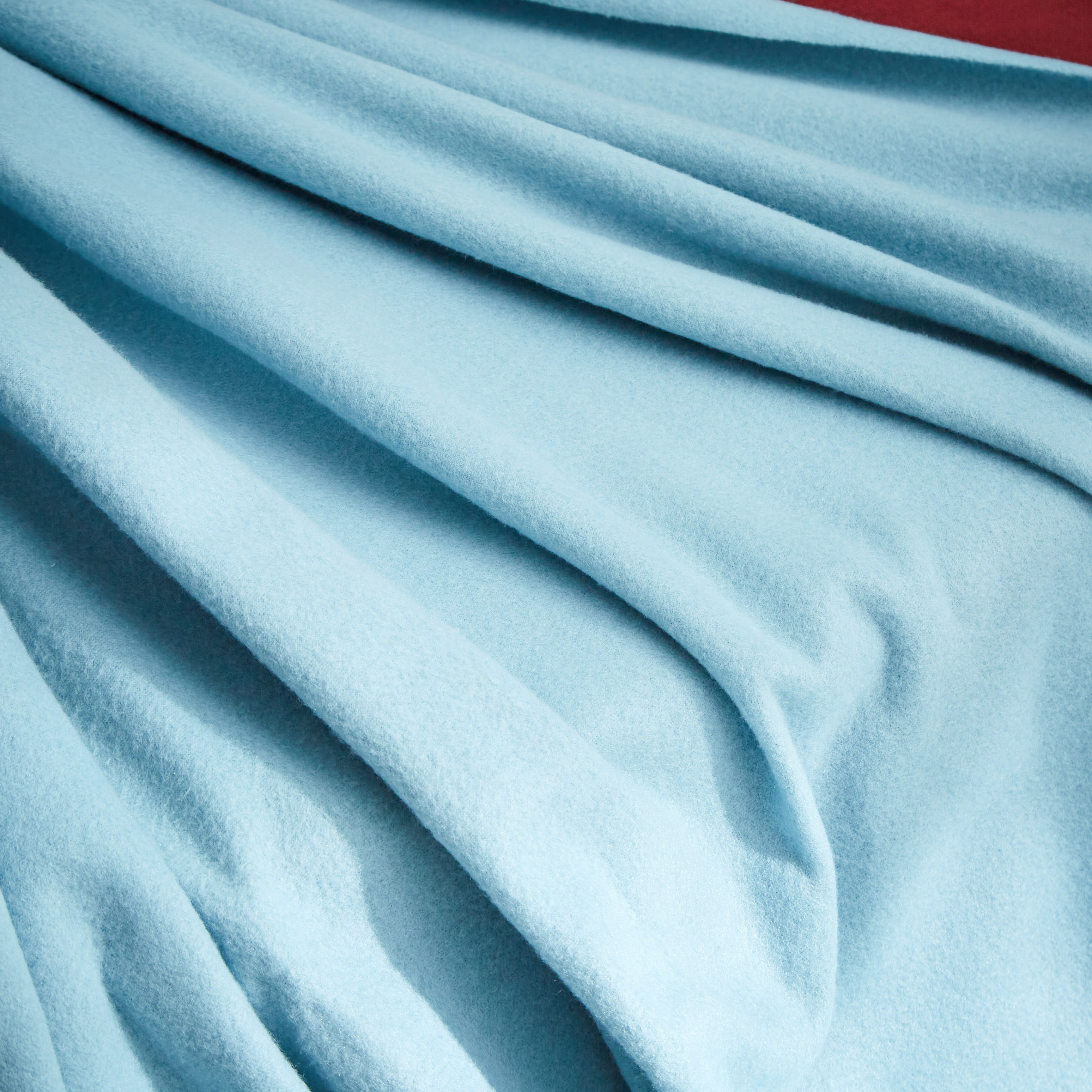 بطانية خفيفة صوف بولار من أتلانتا - 120x160 سم-hbxhomeware-hbxbedroom-image-2